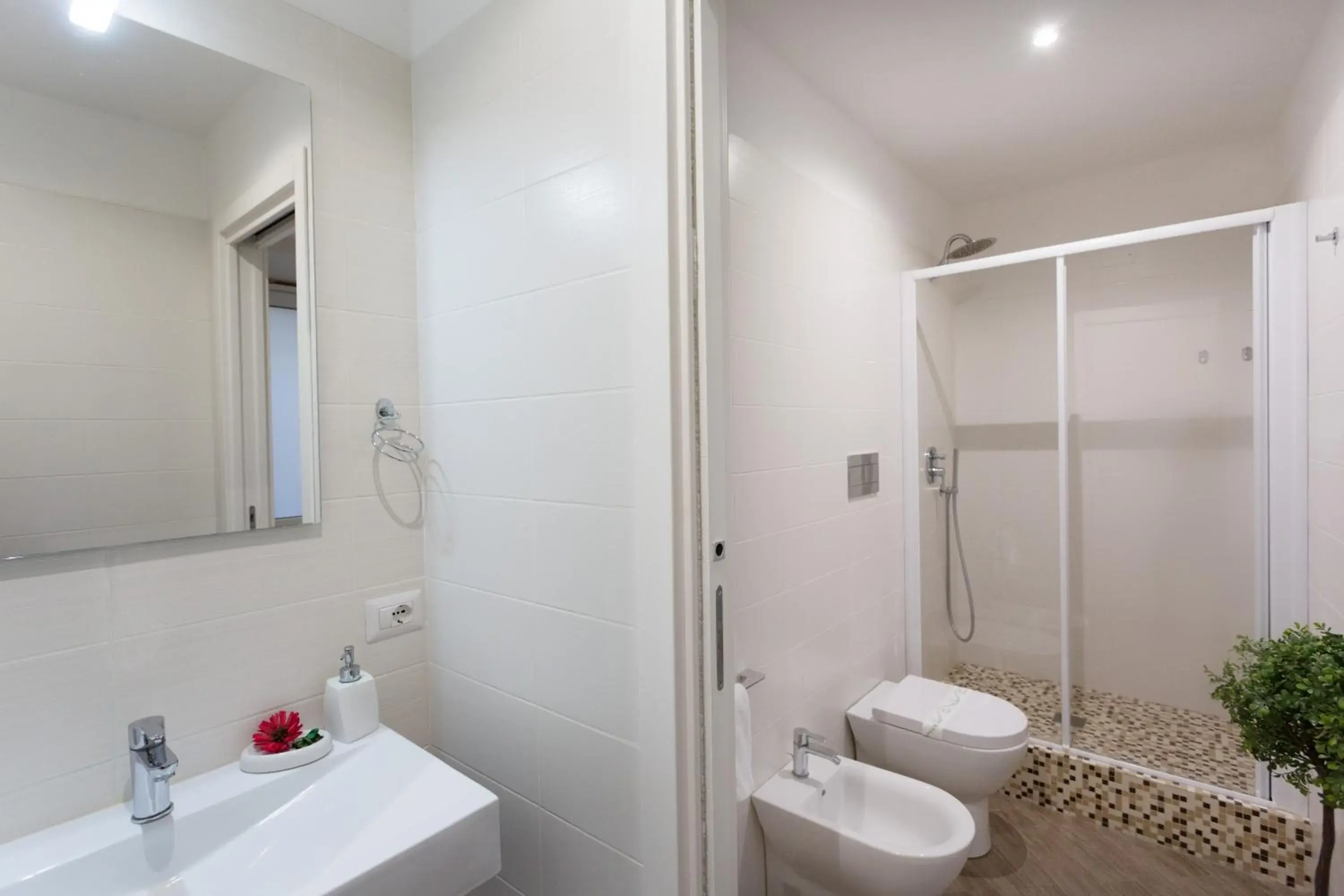 Quadruple Room with Internal View in Le Suites Del Duomo House Quadruple Room with Internal View in Le Suites Del Duomo House