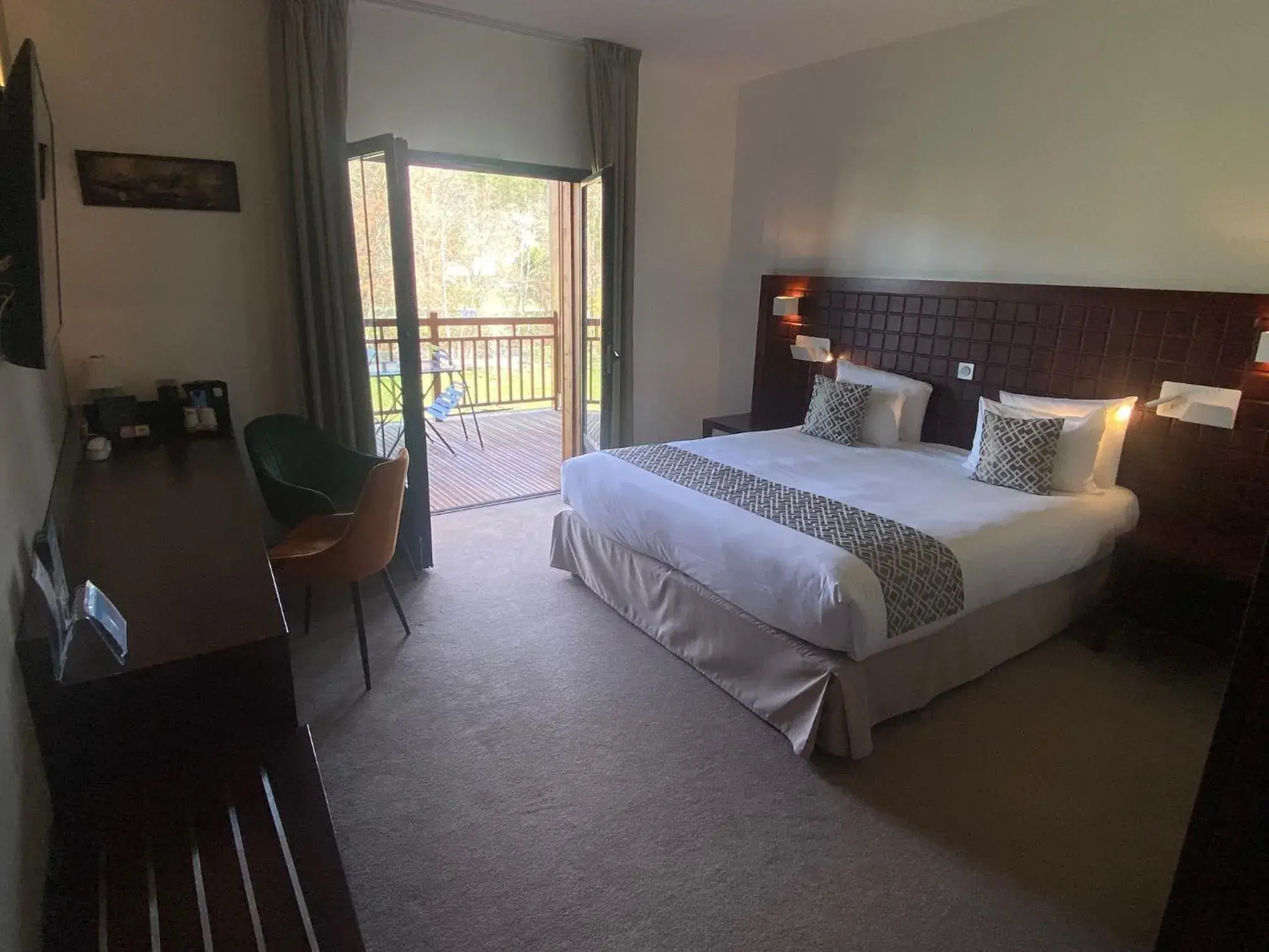 Superior Double Room in KYRIAD Périgueux - Boulazac Superior Double Room in KYRIAD Périgueux - Boulazac