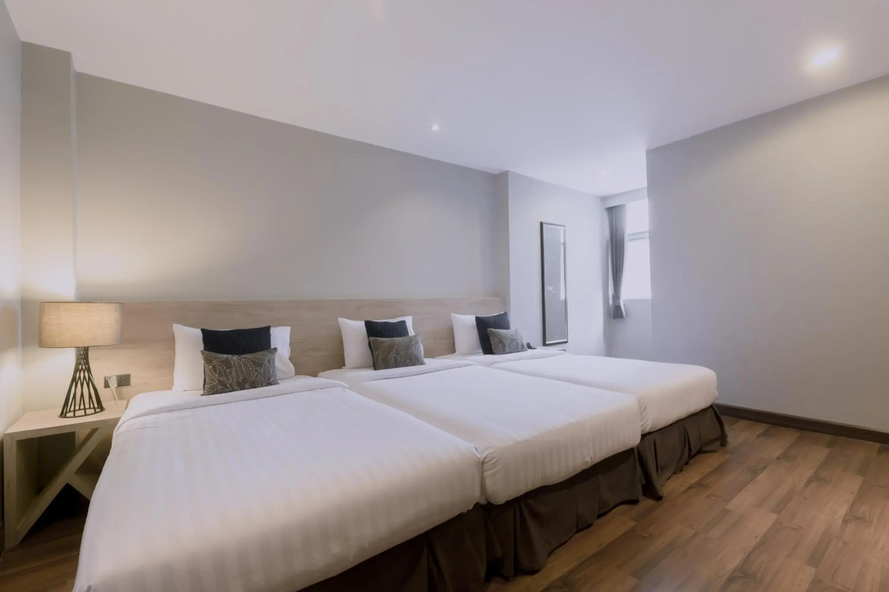 Superior Triple Room in Maxim's Inn Superior Triple Room in Maxim's Inn