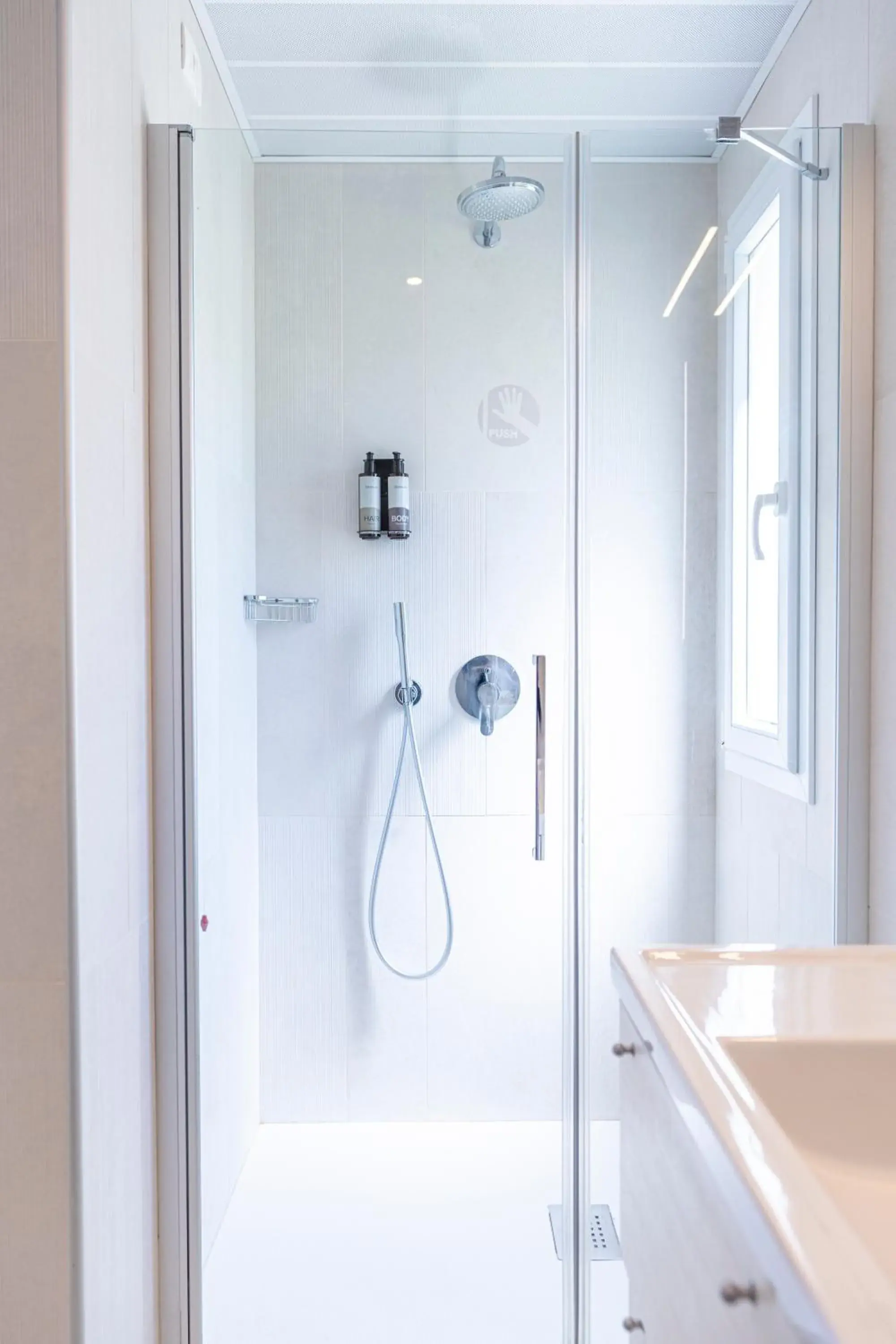 Deluxe Double Room in Mangia's Pollina Resort Deluxe Double Room in Mangia's Pollina Resort