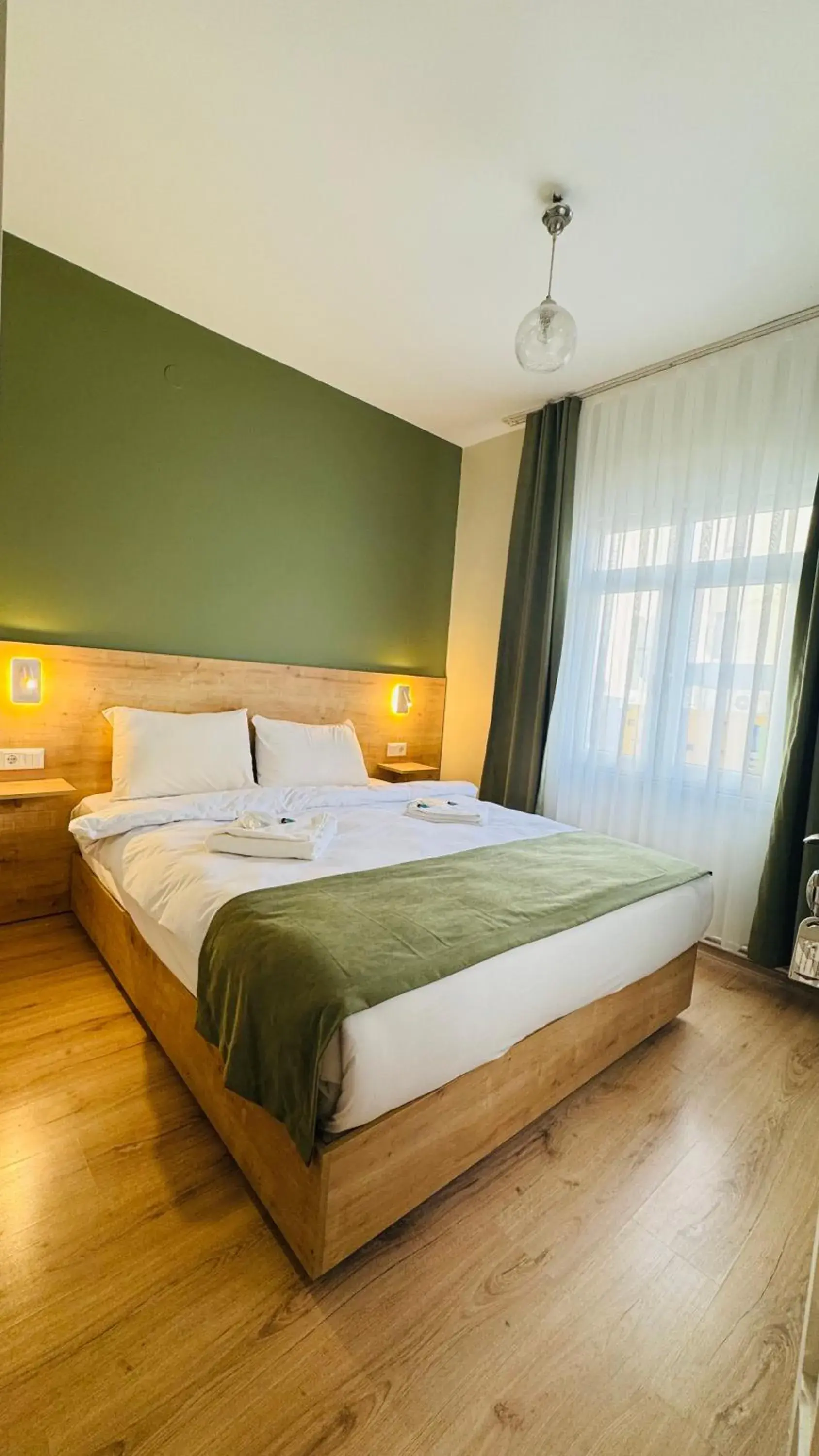 Double Room with Shared Bathroom in Sultan Hostel & Guesthouse Double Room with Shared Bathroom in Sultan Hostel & Guesthouse