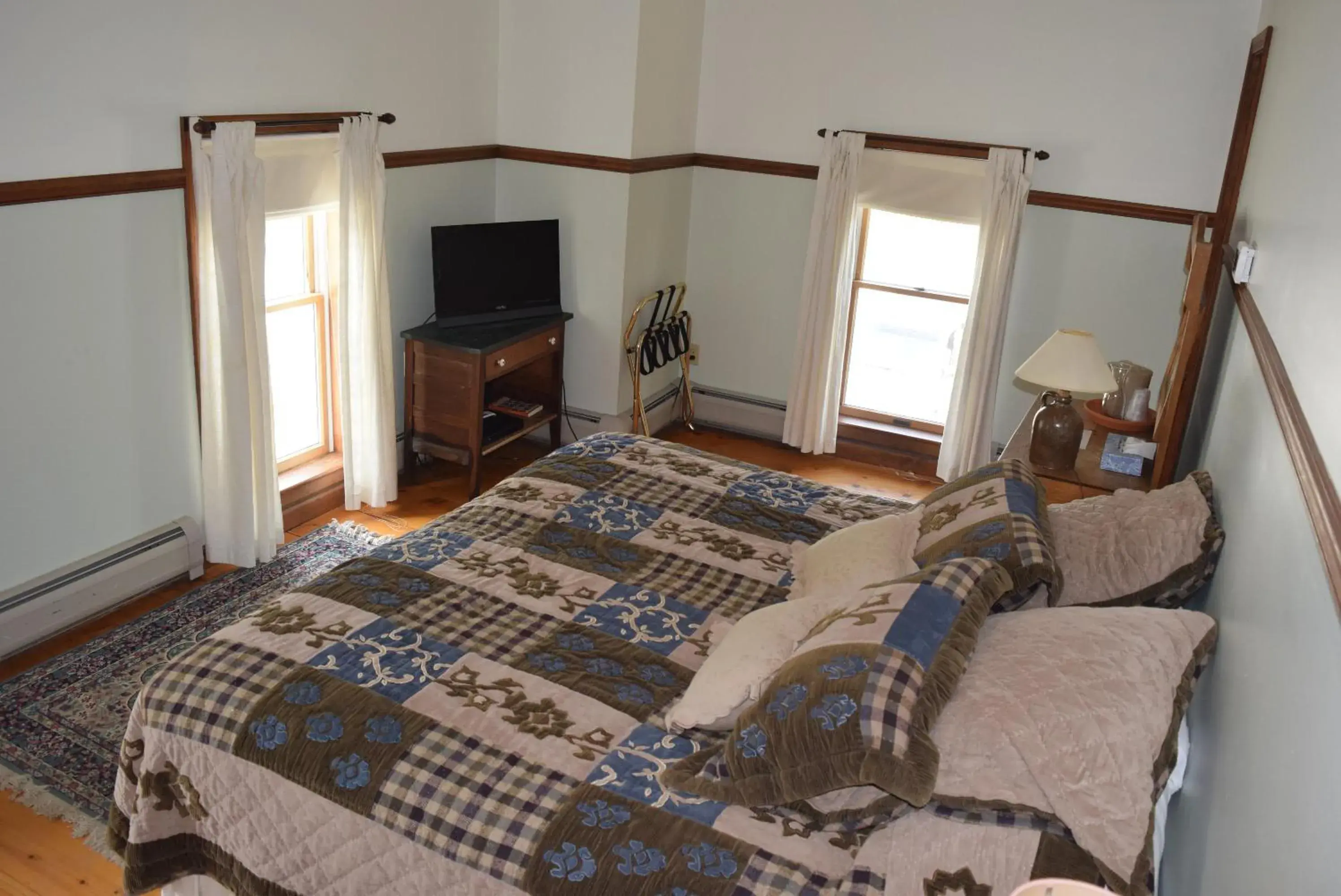 Large Twin Room in Black Lantern Inn Large Twin Room in Black Lantern Inn