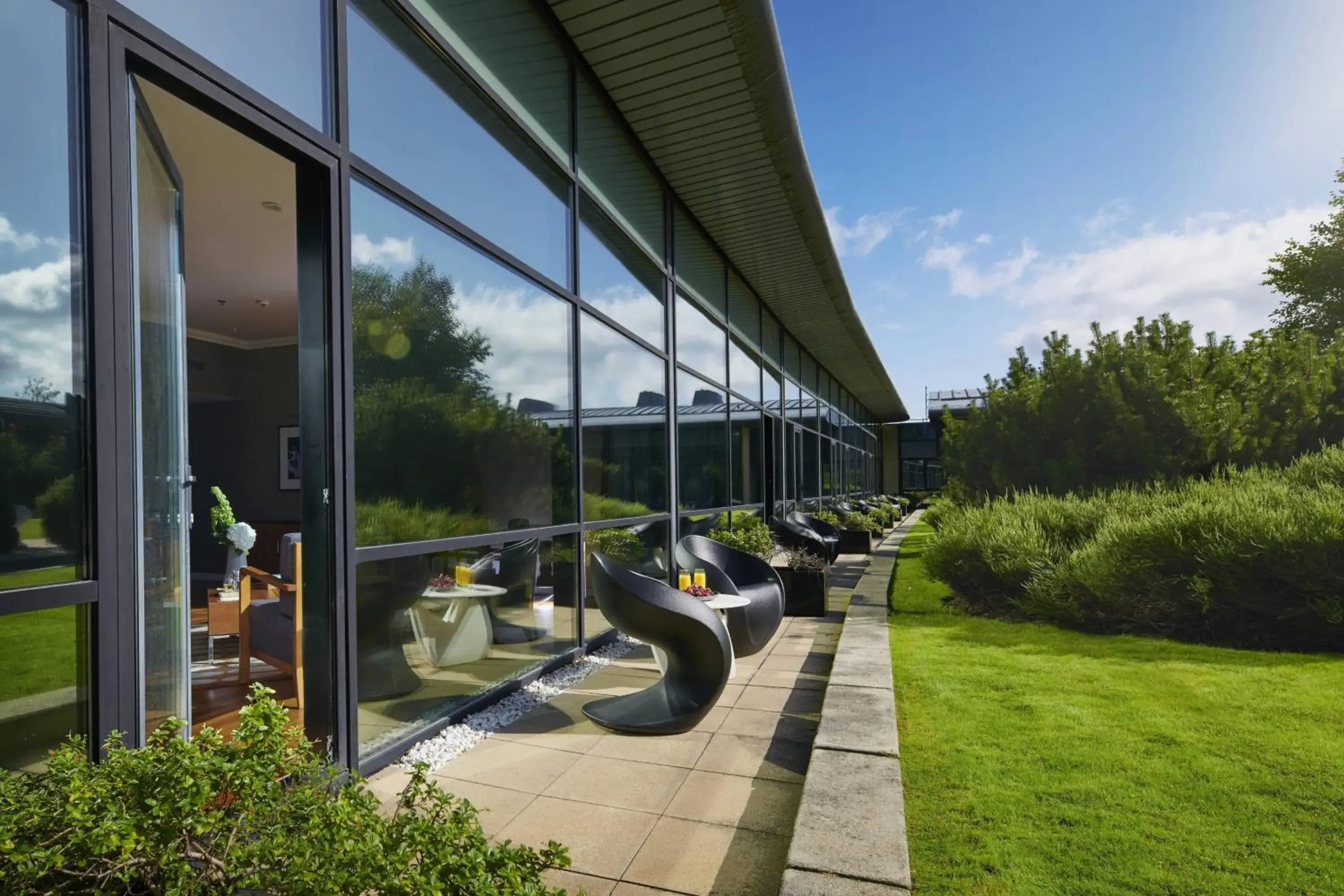 Deluxe Double or Twin Room with Garden View in The Glasshouse, Autograph Collection Deluxe Double or Twin Room with Garden View in The Glasshouse, Autograph Collection