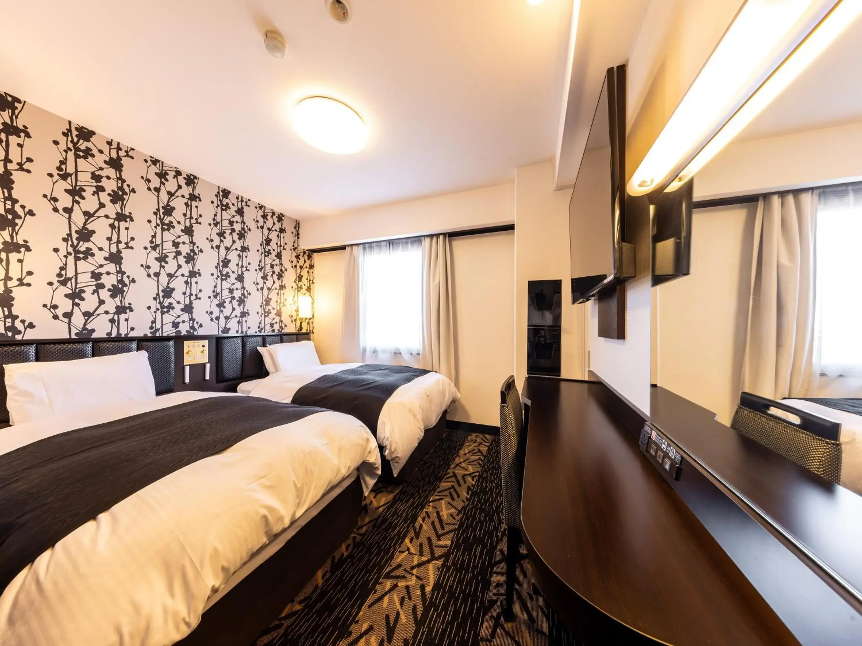 Twin Room - Non-Smoking in APA Hotel Uozu Ekimae Twin Room - Non-Smoking in APA Hotel Uozu Ekimae