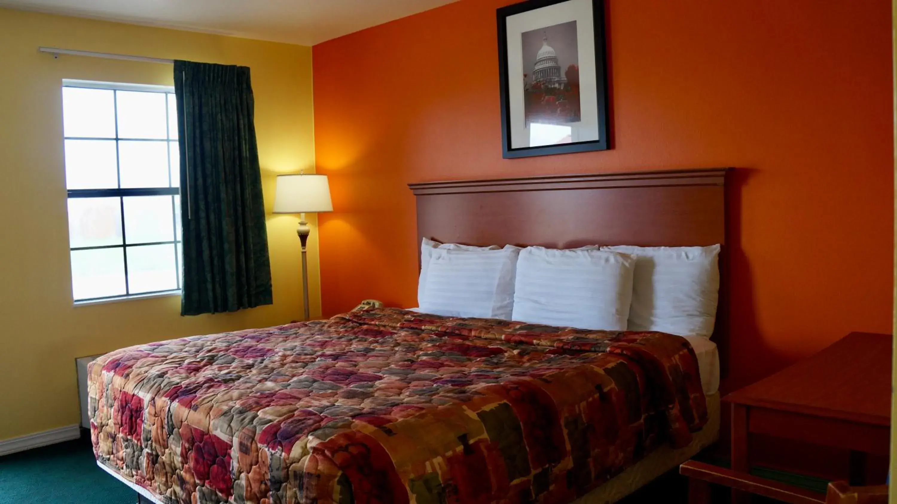 King Room - Non-Smoking in American Inn of Kinder King Room - Non-Smoking in American Inn of Kinder