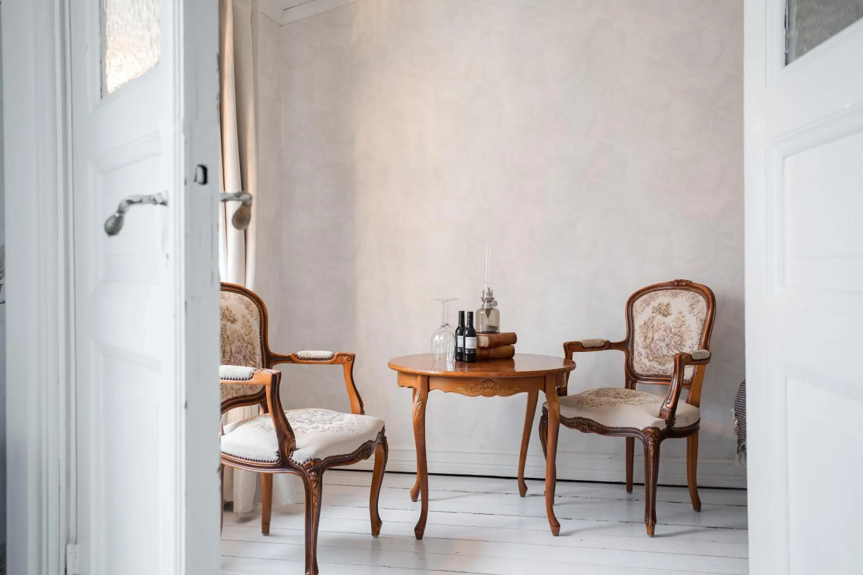 Family Room (2 Adults + 2 Children) in Grand Hotel Lysekil Family Room (2 Adults + 2 Children) in Grand Hotel Lysekil