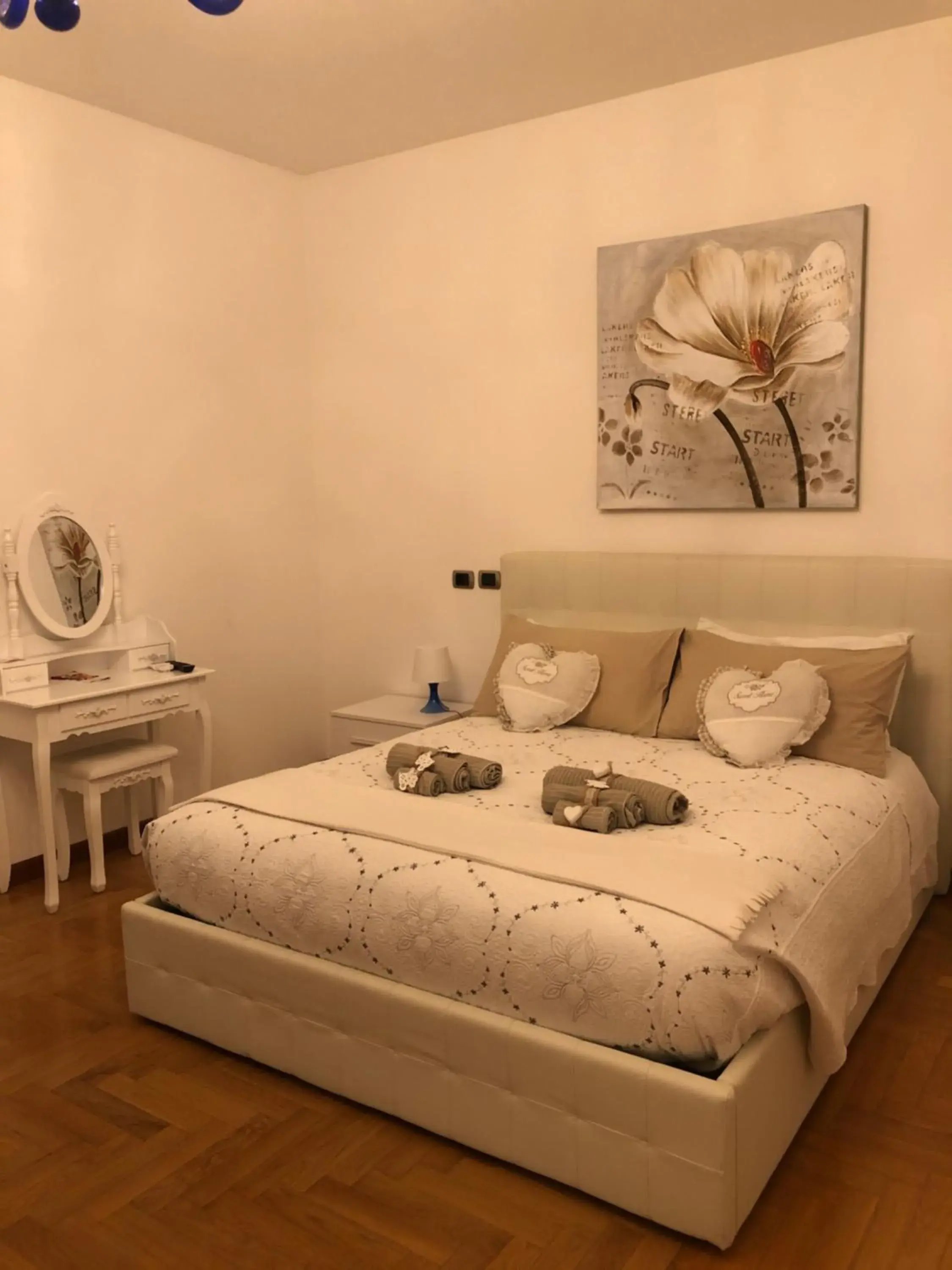Deluxe Double or Twin Room with Balcony in B&B la Serenissima Deluxe Double or Twin Room with Balcony in B&B la Serenissima