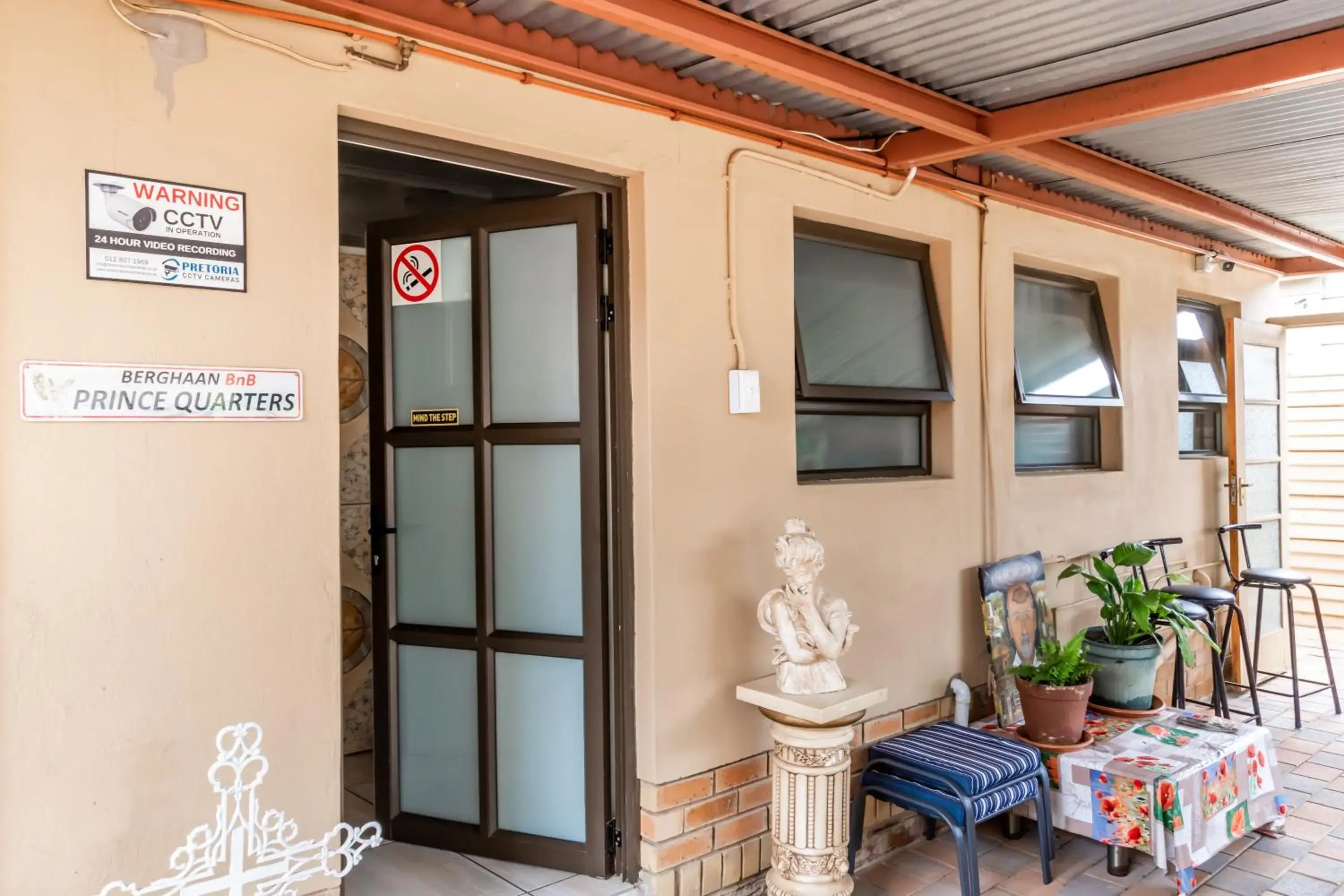 Double Room - single occupancy in Berghaan Pretoria Double Room - single occupancy in Berghaan Pretoria