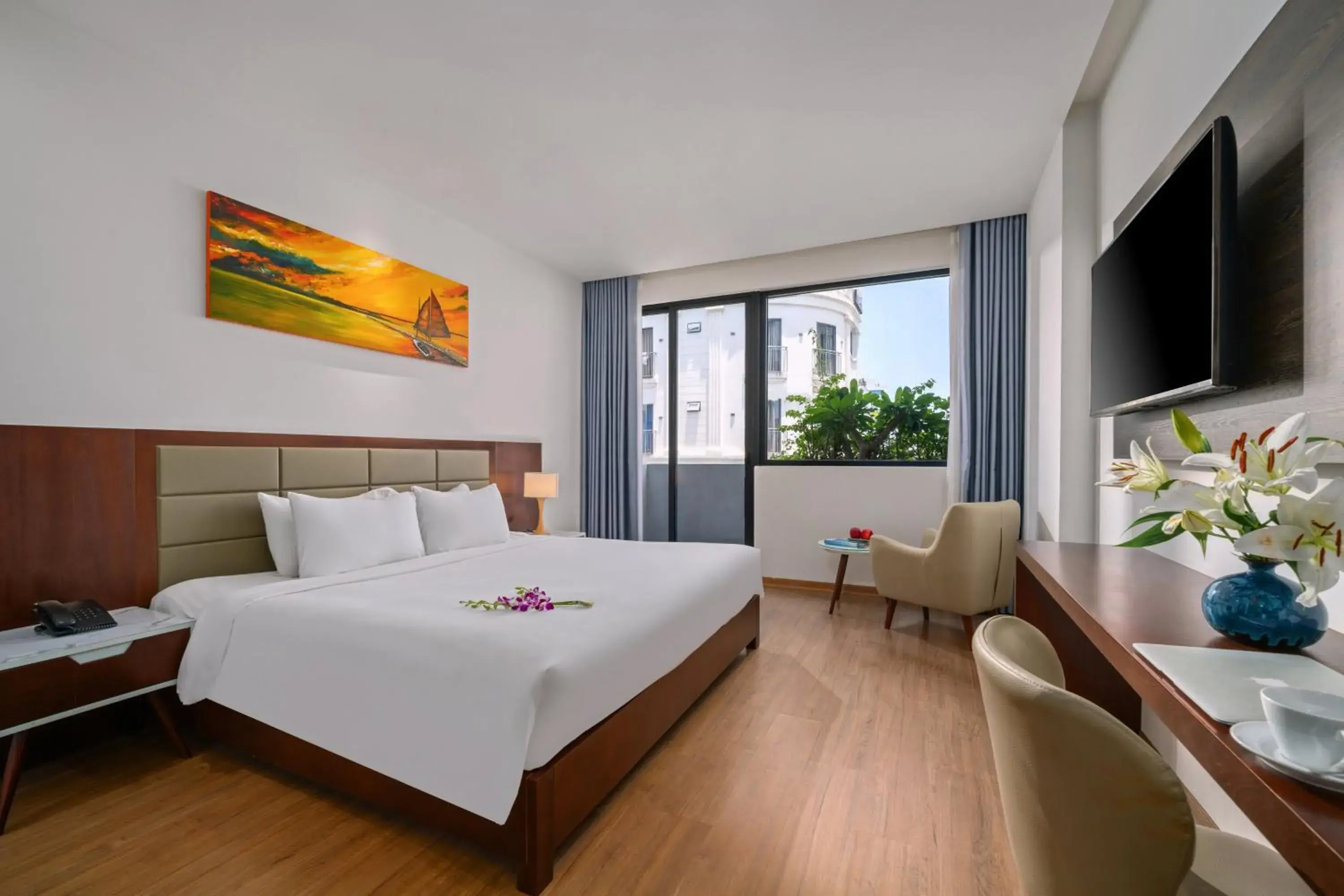 Senior Balcony Double (Welcome Fruit upon arrival) in Aria Grand Hotel & Spa Senior Balcony Double (Welcome Fruit upon arrival) in Aria Grand Hotel & Spa