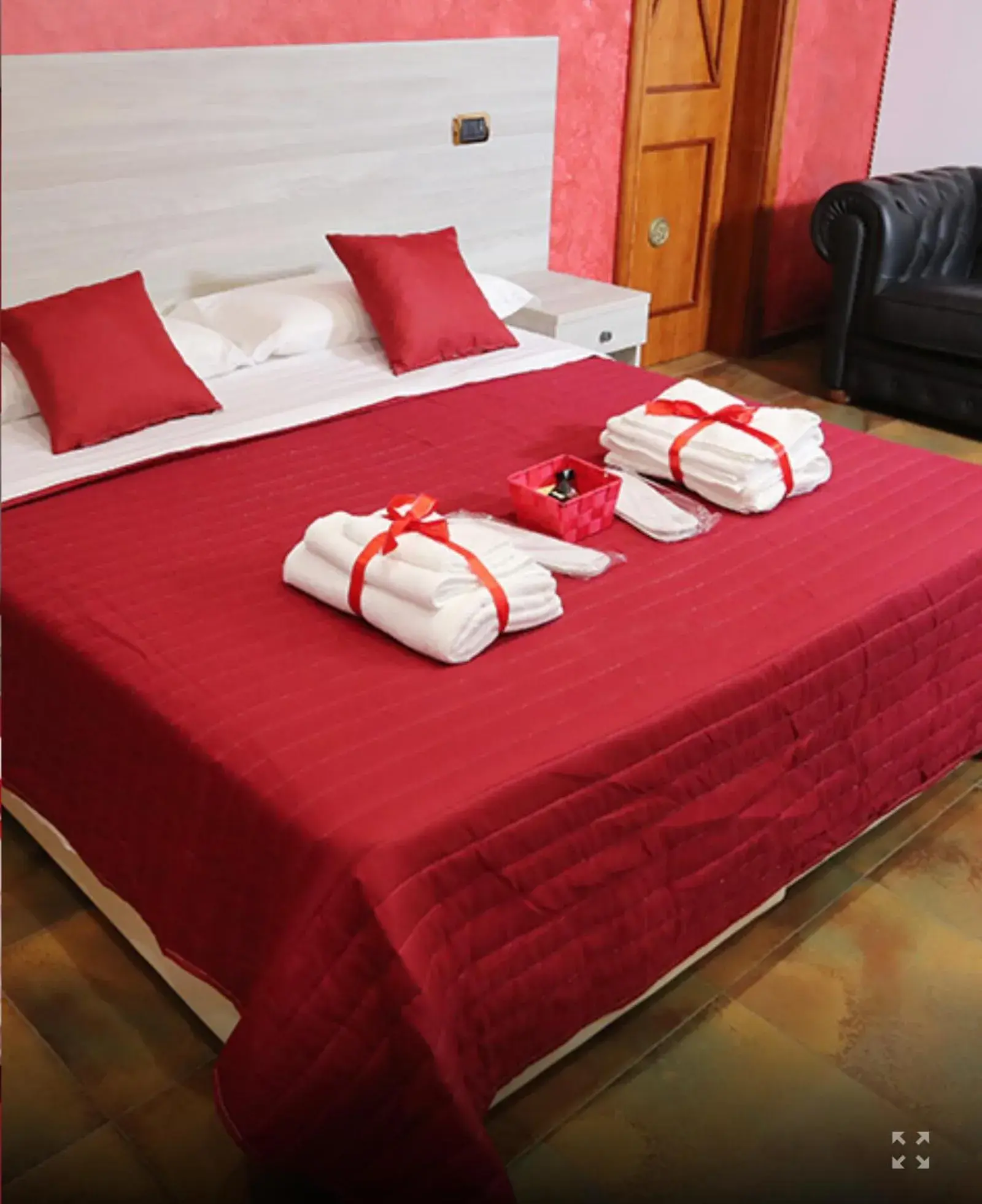 Deluxe Triple Room - single occupancy in Policlinico Happy Home Deluxe Triple Room - single occupancy in Policlinico Happy Home