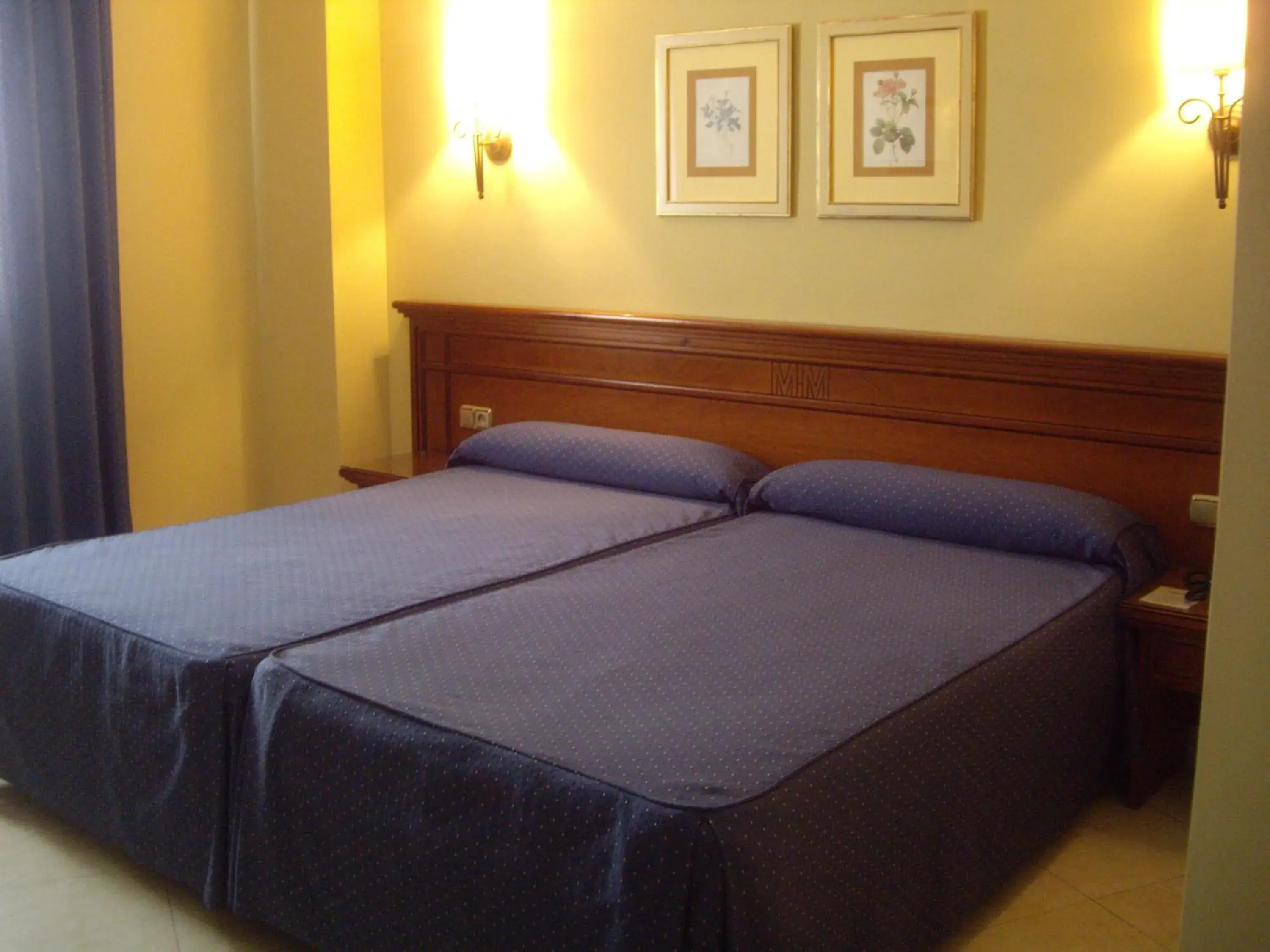 Twin Room in Hotel Manolo Mayo Twin Room in Hotel Manolo Mayo