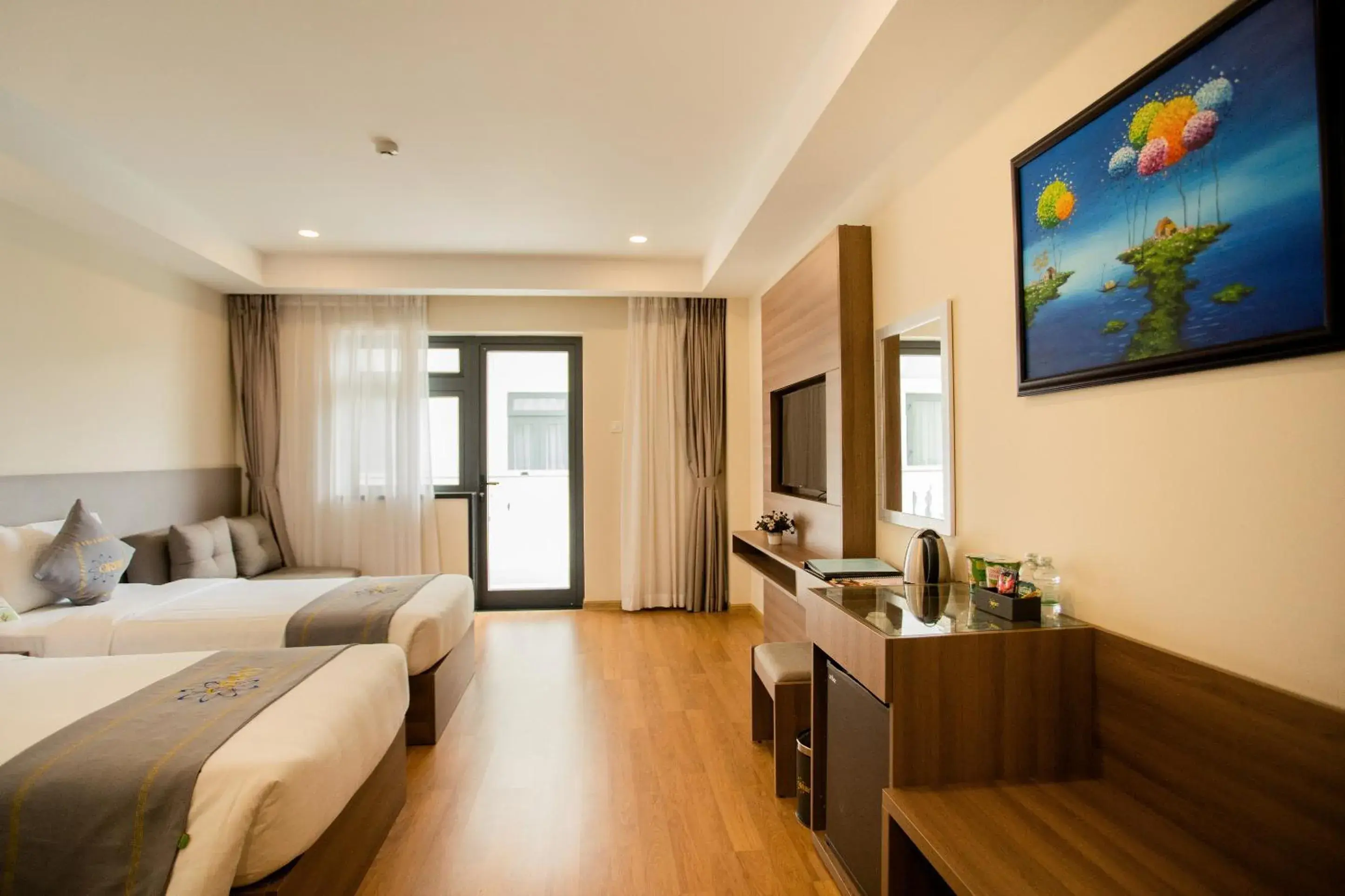 Superior Double or Twin Room in Orbit Hotel Nha Trang Superior Double or Twin Room in Orbit Hotel Nha Trang