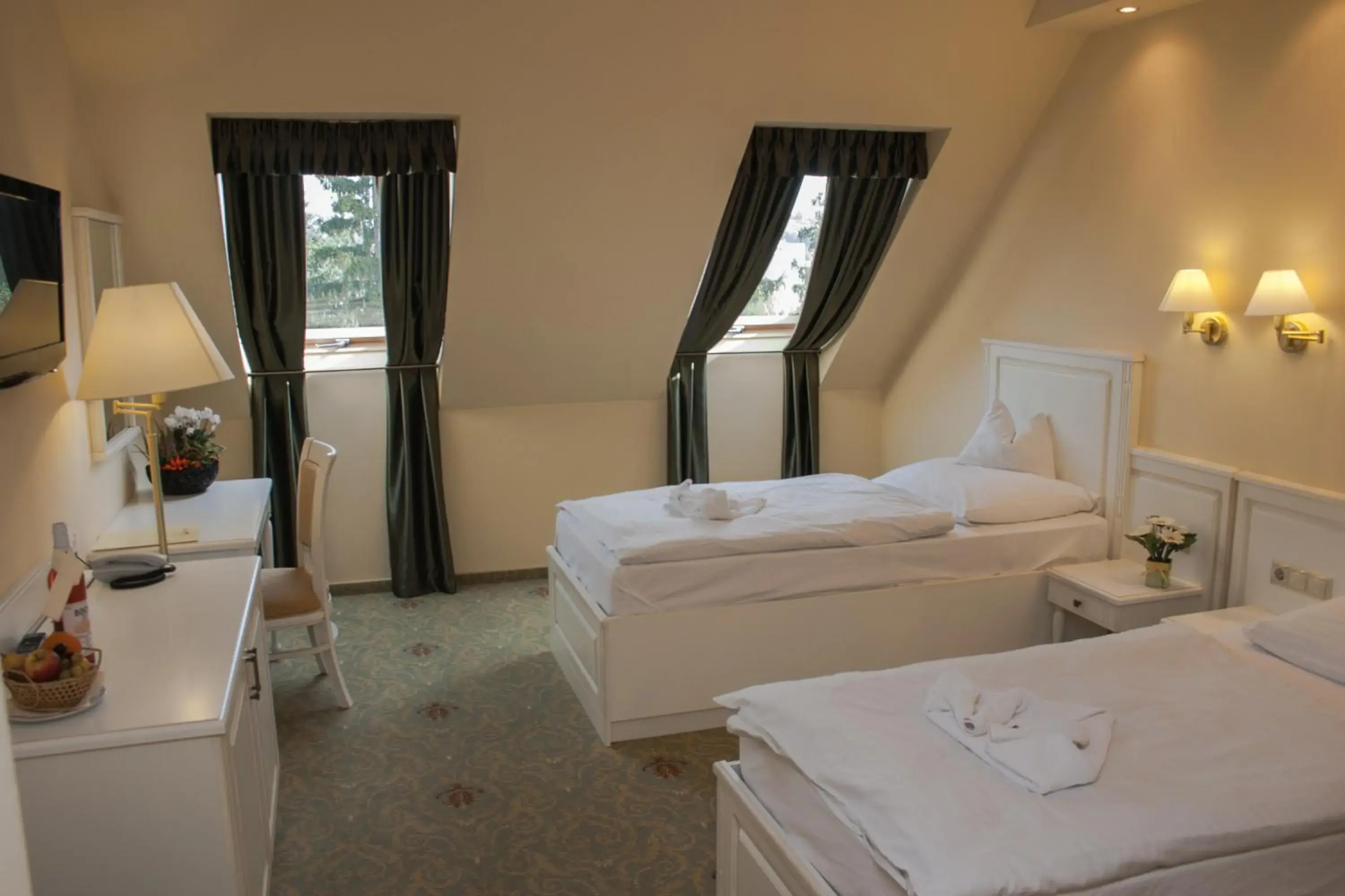 Superior Twin Room - single occupancy in Calimbra Wellness Hotel Superior Superior Twin Room - single occupancy in Calimbra Wellness Hotel Superior