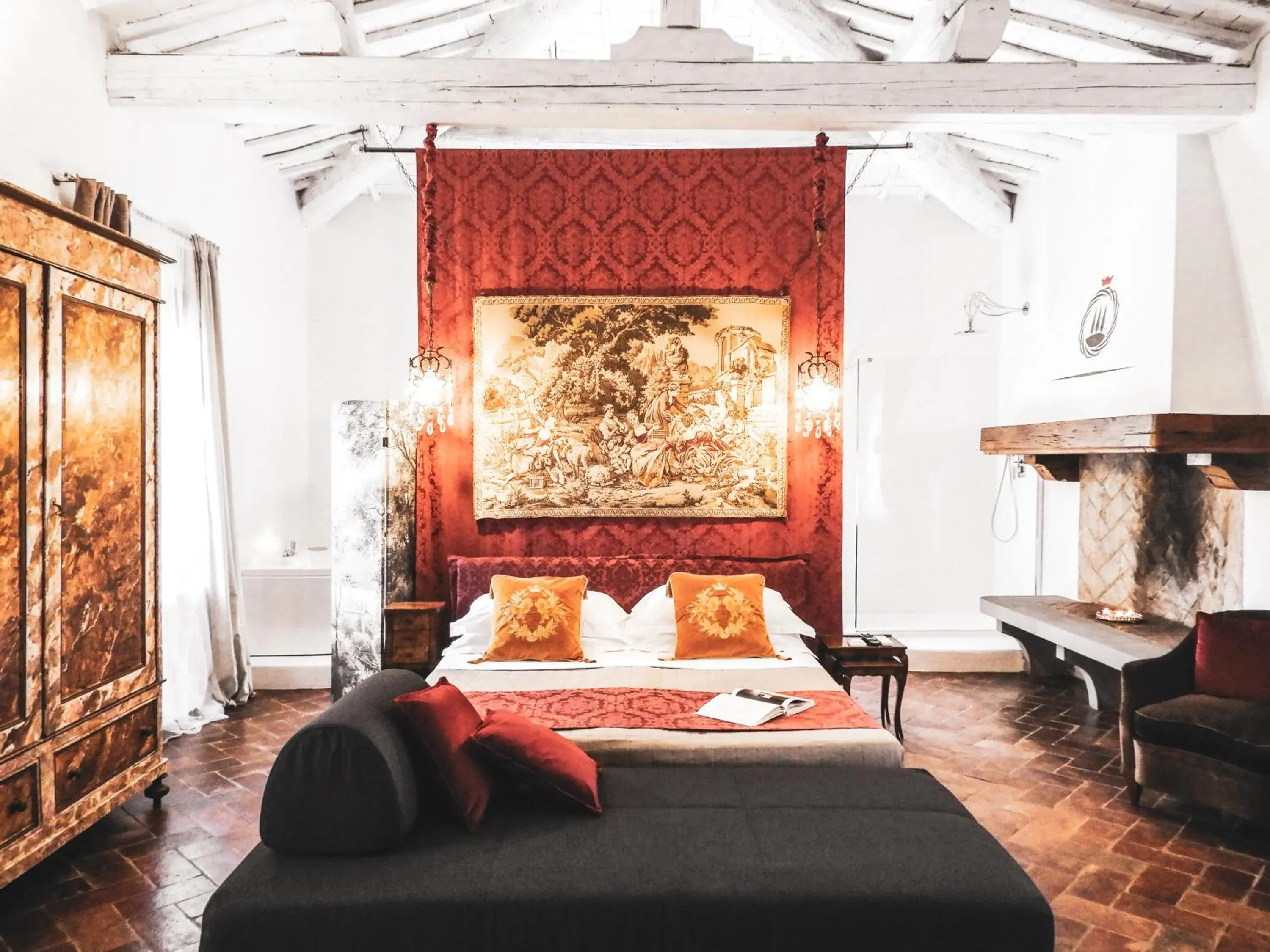 Executive Suite with Spa Bath in Tenuta Cortedomina Executive Suite with Spa Bath in Tenuta Cortedomina