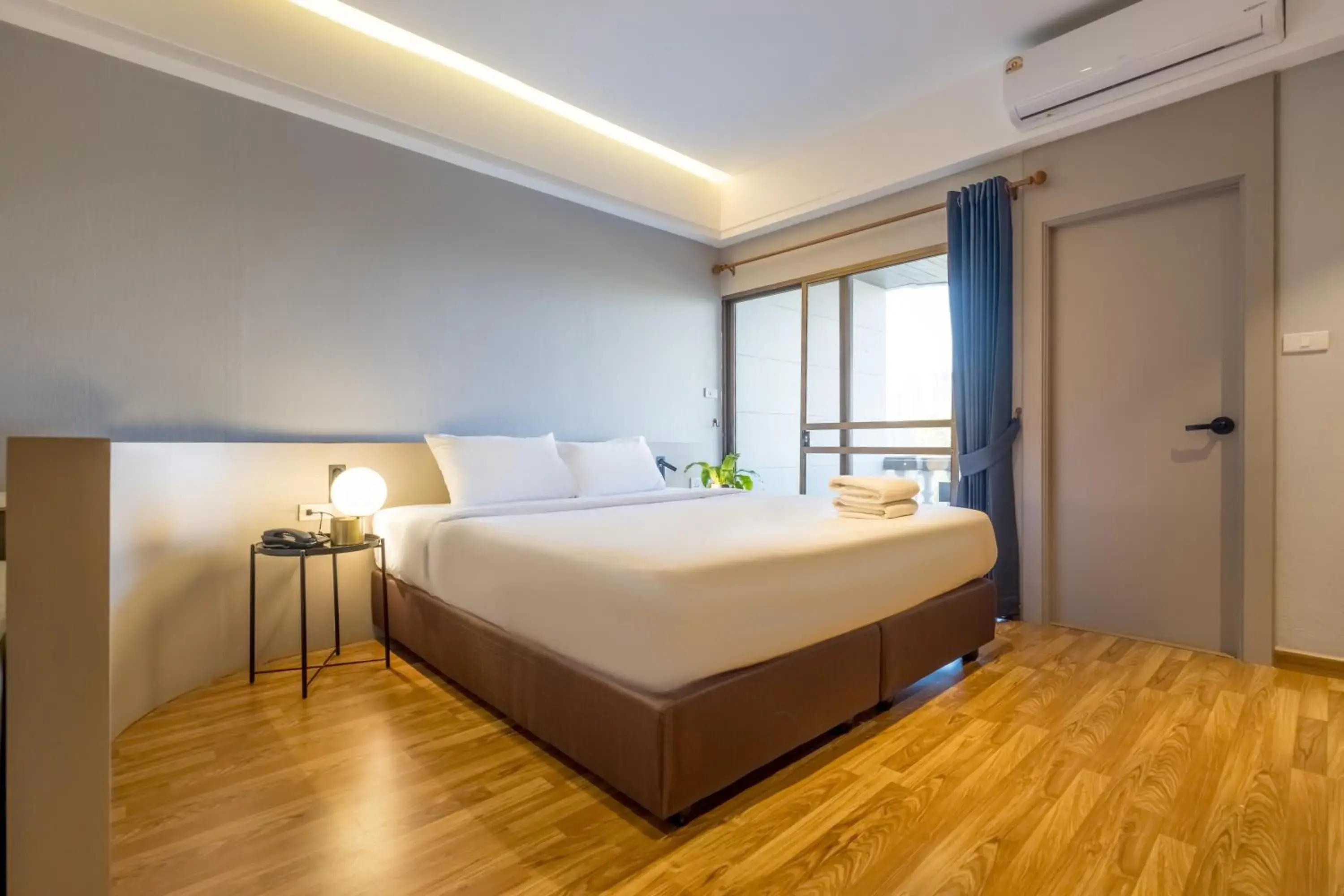 Deluxe King Studio in Boss Mansion Deluxe King Studio in Boss Mansion