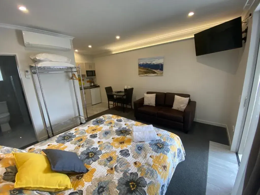 King Studio in BigSky Motels King Studio in BigSky Motels