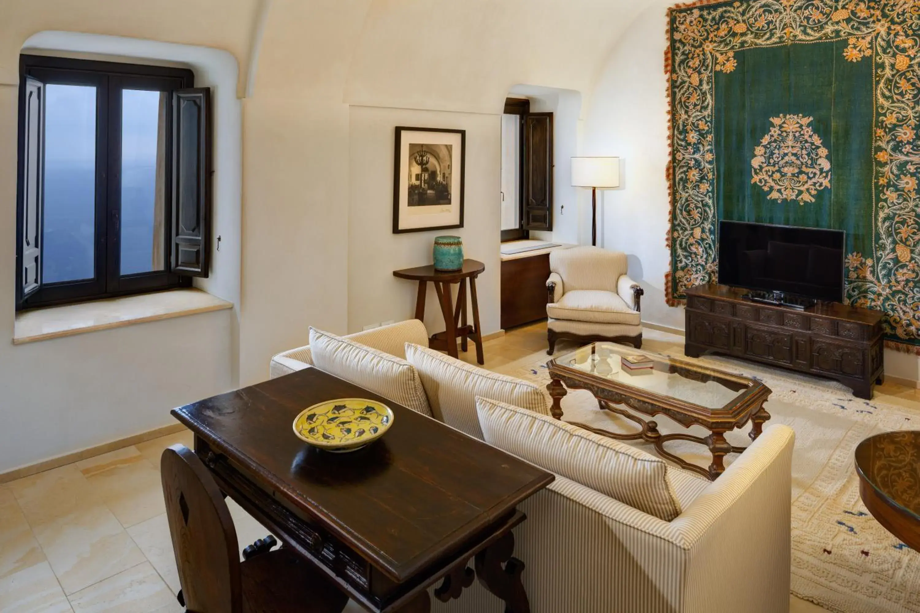 Executive Suite with Sea View in Monastero Santa Rosa Hotel & Spa Executive Suite with Sea View in Monastero Santa Rosa Hotel & Spa