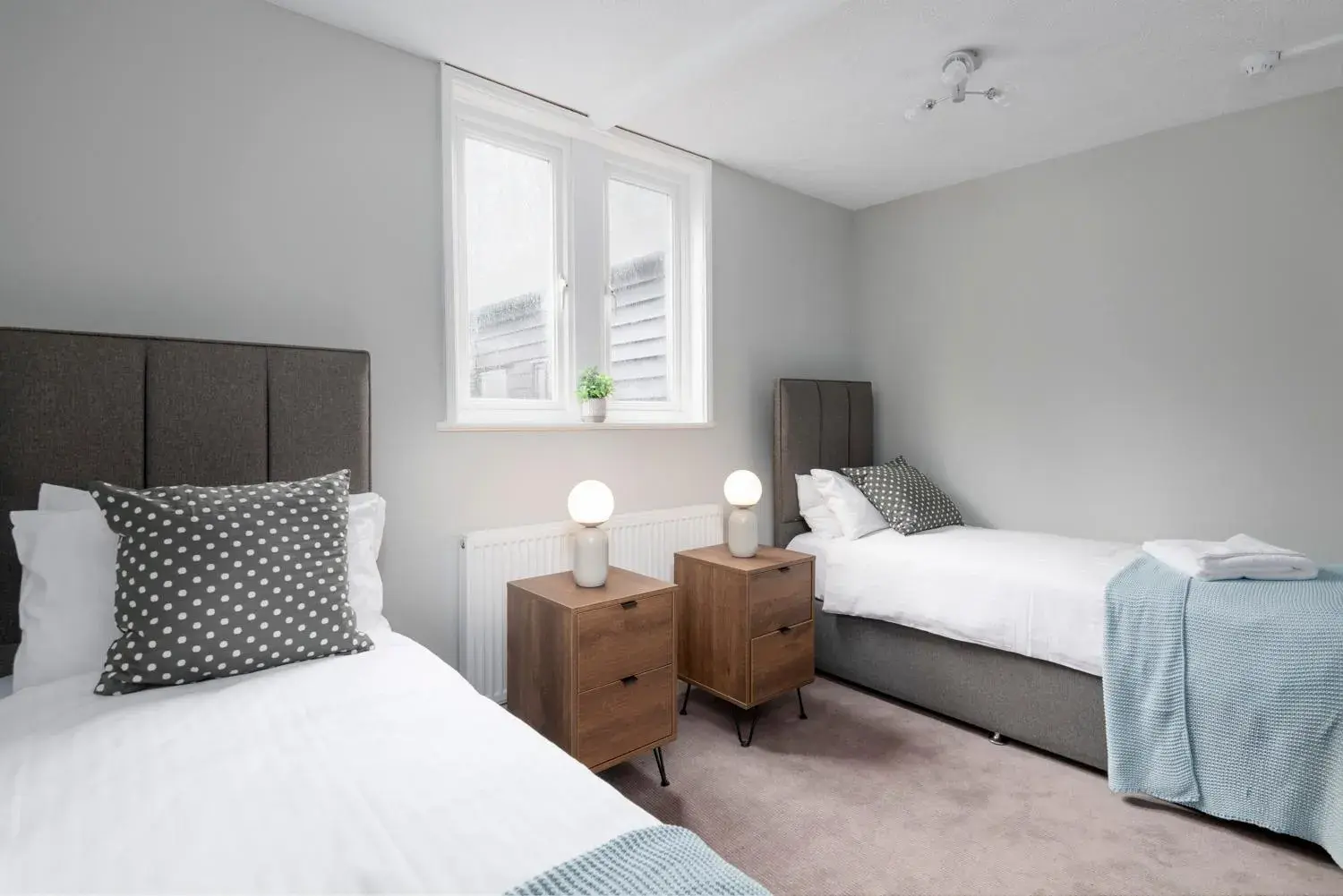 Family Suite in Lakeview Manor Family Suite in Lakeview Manor