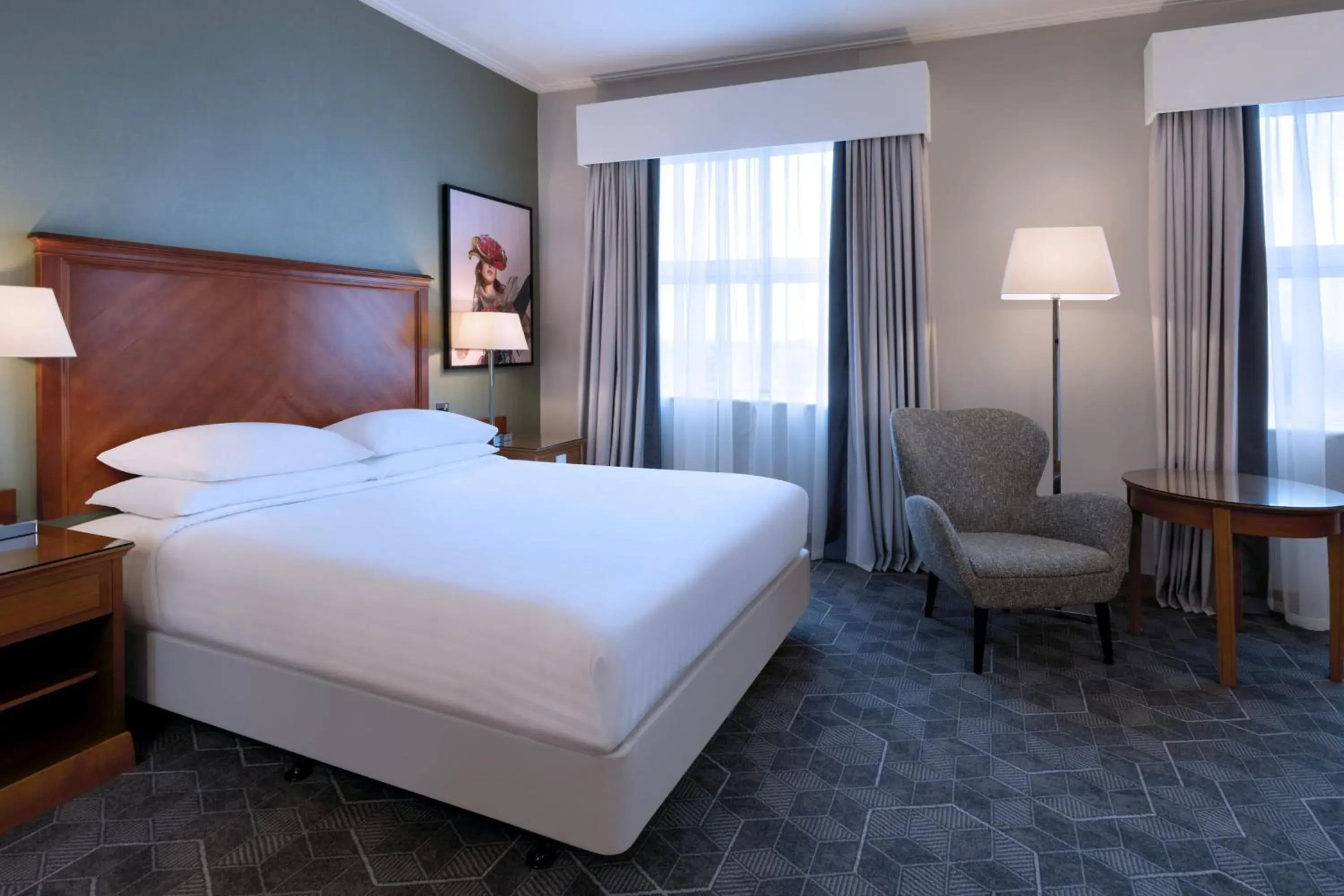 Deluxe Double Room in Delta Hotels by Marriott Bexleyheath Deluxe Double Room in Delta Hotels by Marriott Bexleyheath