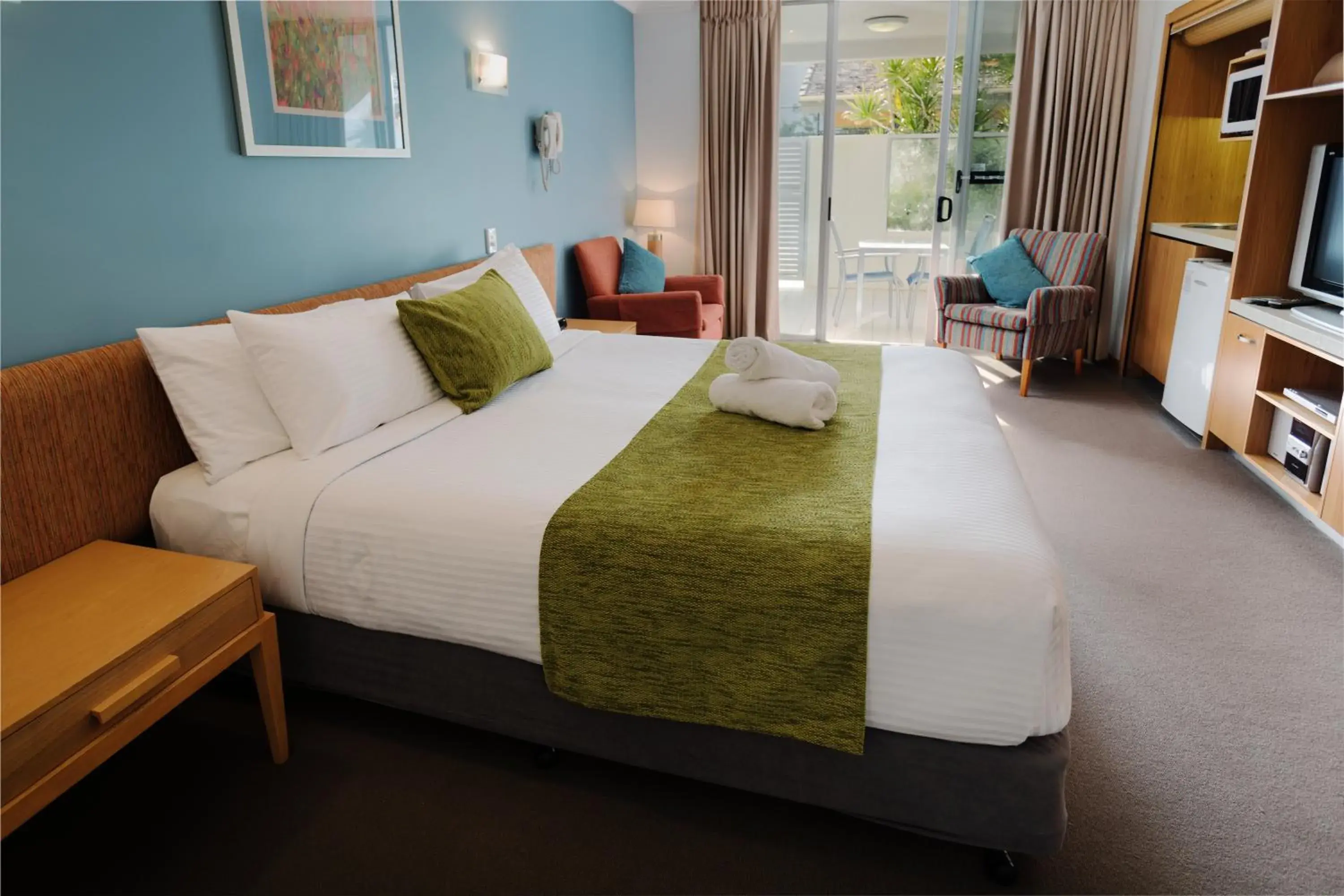 Deluxe Studio in Coolum Seaside Apartments Deluxe Studio in Coolum Seaside Apartments