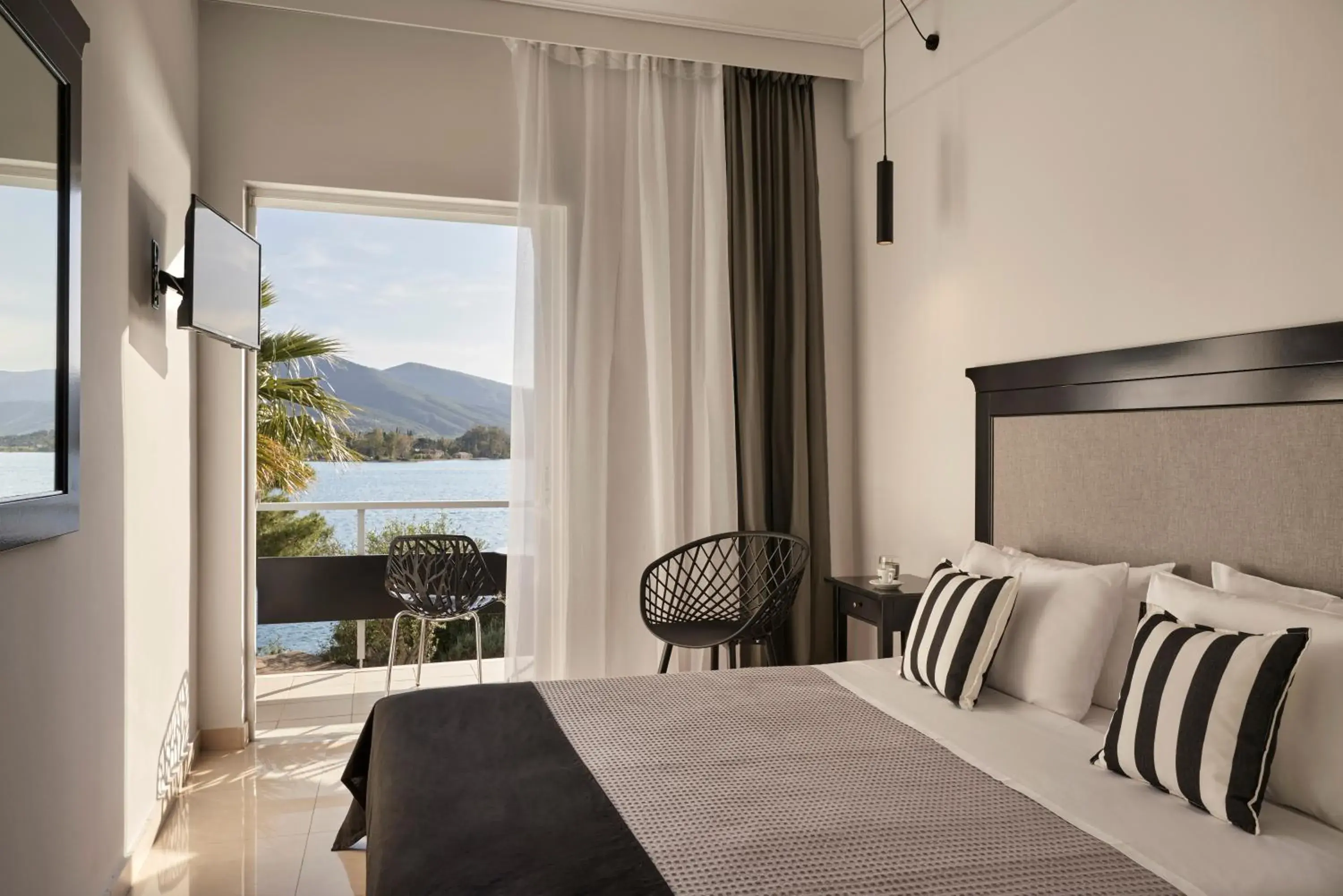 Double Room with Sea View in Xenia Poros Image Hotel Double Room with Sea View in Xenia Poros Image Hotel