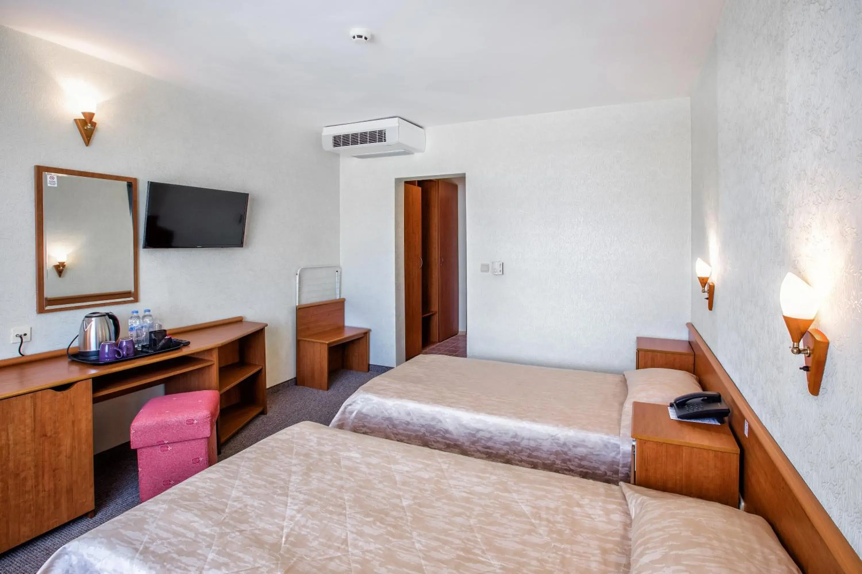 Single Room with Partial Sea View - single occupancy in Kuban Resort & Aquapark - All Inclusive Single Room with Partial Sea View - single occupancy in Kuban Resort & Aquapark - All Inclusive