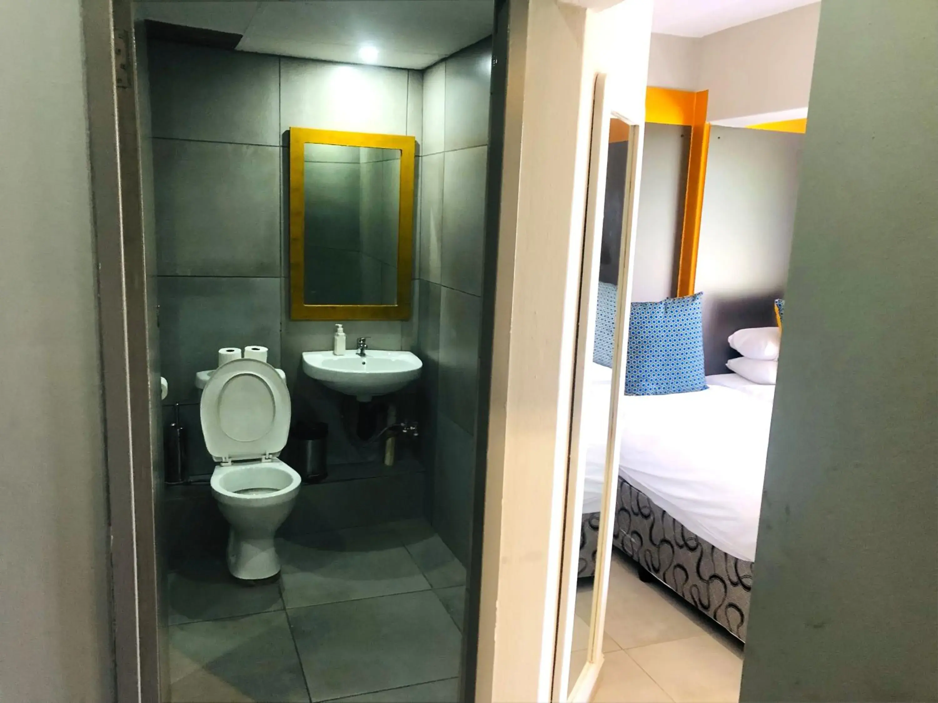 Family Double Room - First Floor in Elephant Springs Family Double Room - First Floor in Elephant Springs