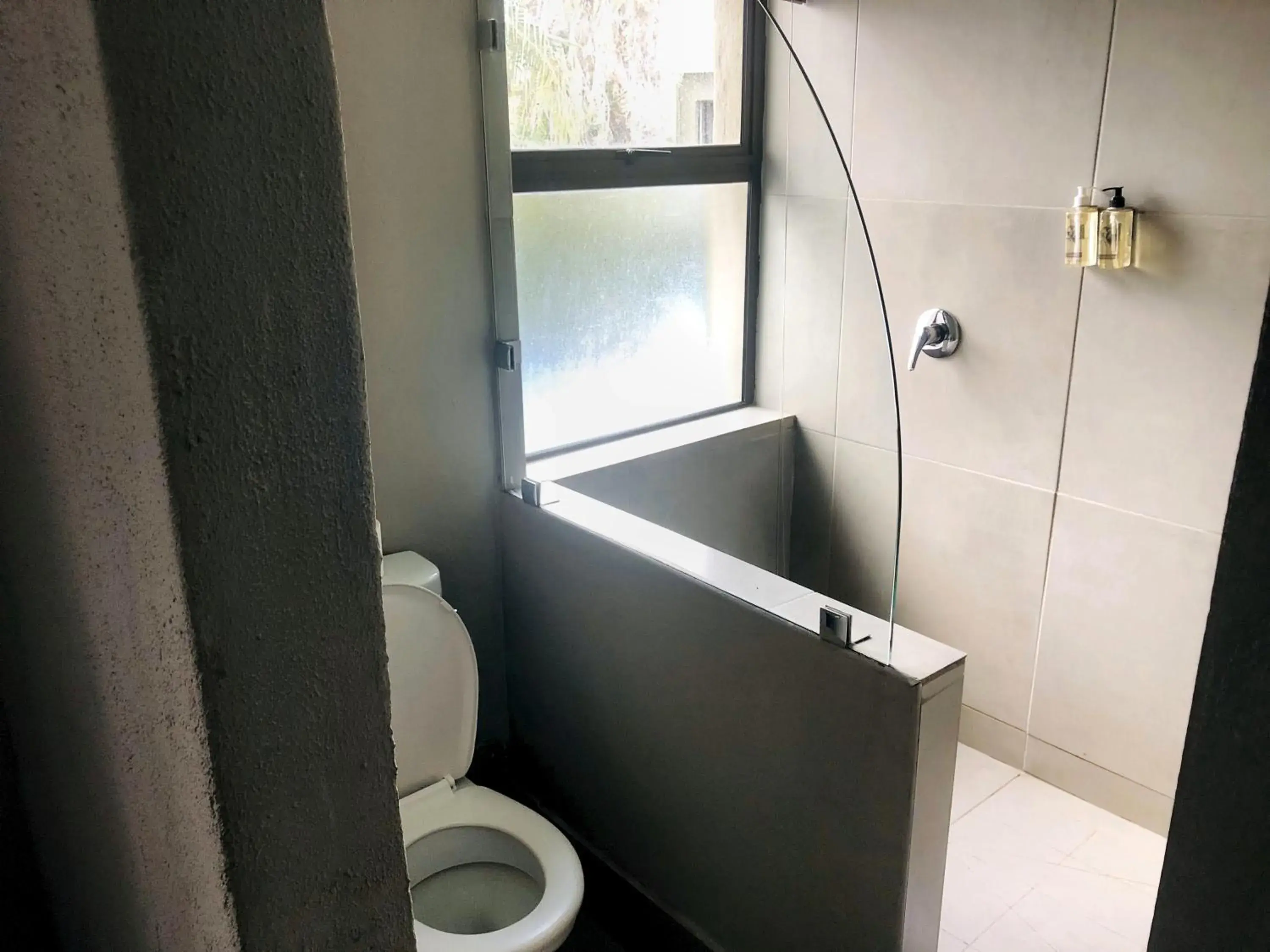 Standard Twin Room in Elephant Springs Standard Twin Room in Elephant Springs