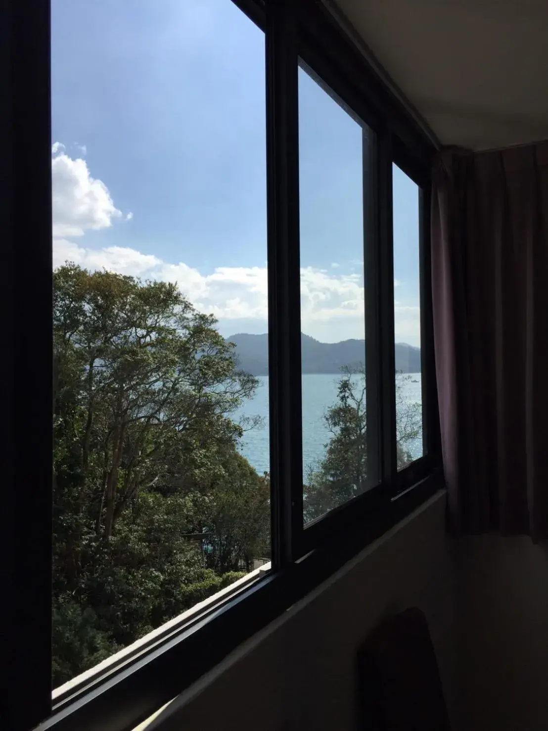 Superior Twin Room in Miracolo View Hotel Superior Twin Room in Miracolo View Hotel