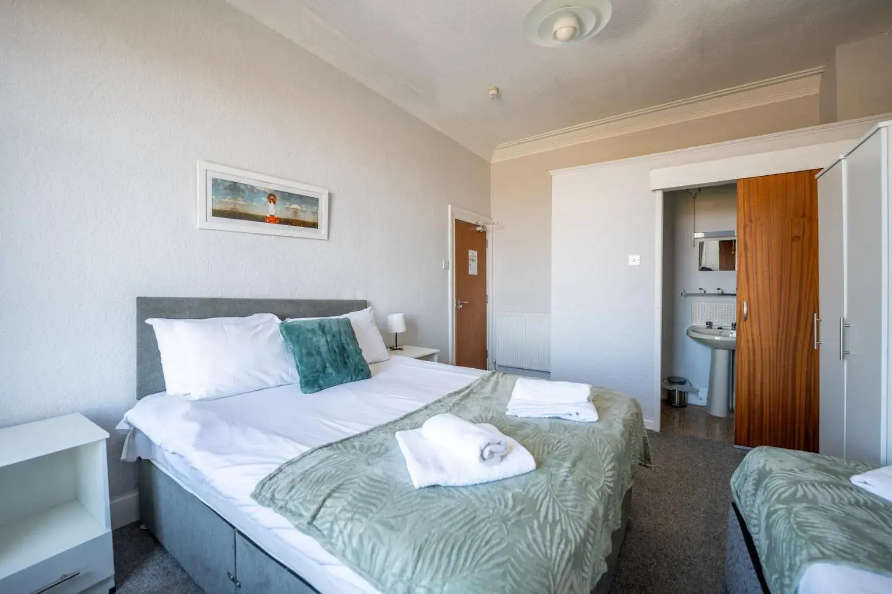 Double Room with Sea View in The Clifton Seafront Hotel Double Room with Sea View in The Clifton Seafront Hotel