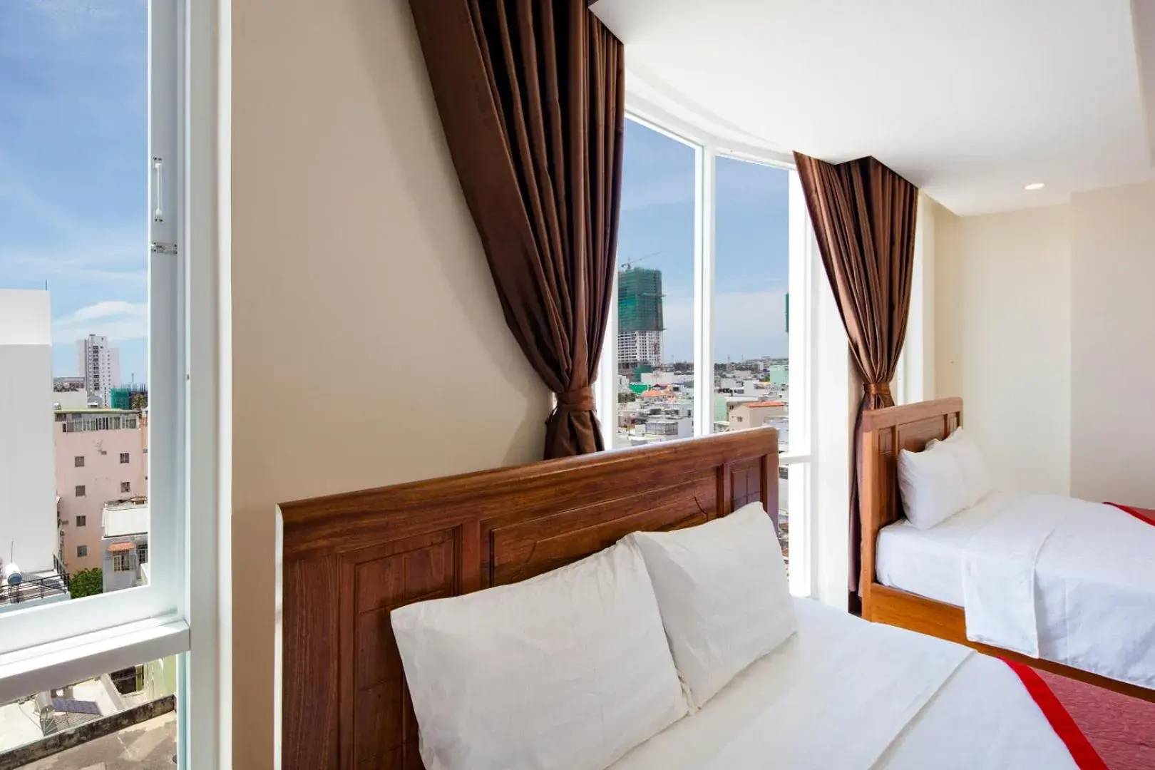 Superior Quadruple Room in Truong Thinh Hotel Superior Quadruple Room in Truong Thinh Hotel