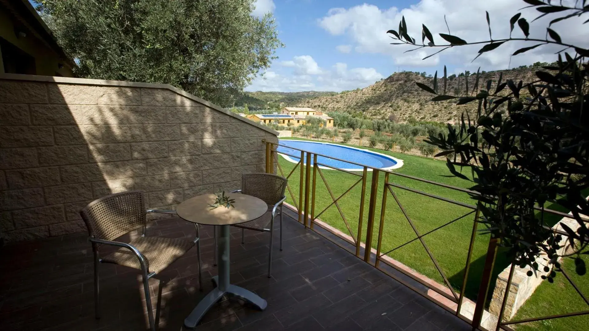 Double or Twin Room - single occupancy in Hotel Vilar Riu de Baix Double or Twin Room - single occupancy in Hotel Vilar Riu de Baix