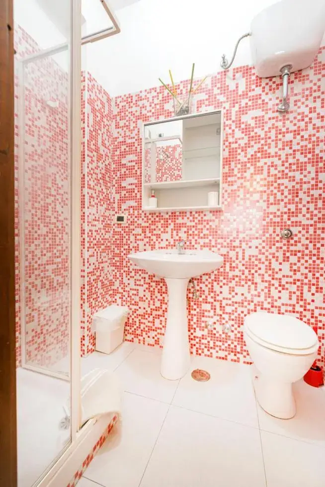 Double Room in Ostello Le Sirene Double Room in Ostello Le Sirene