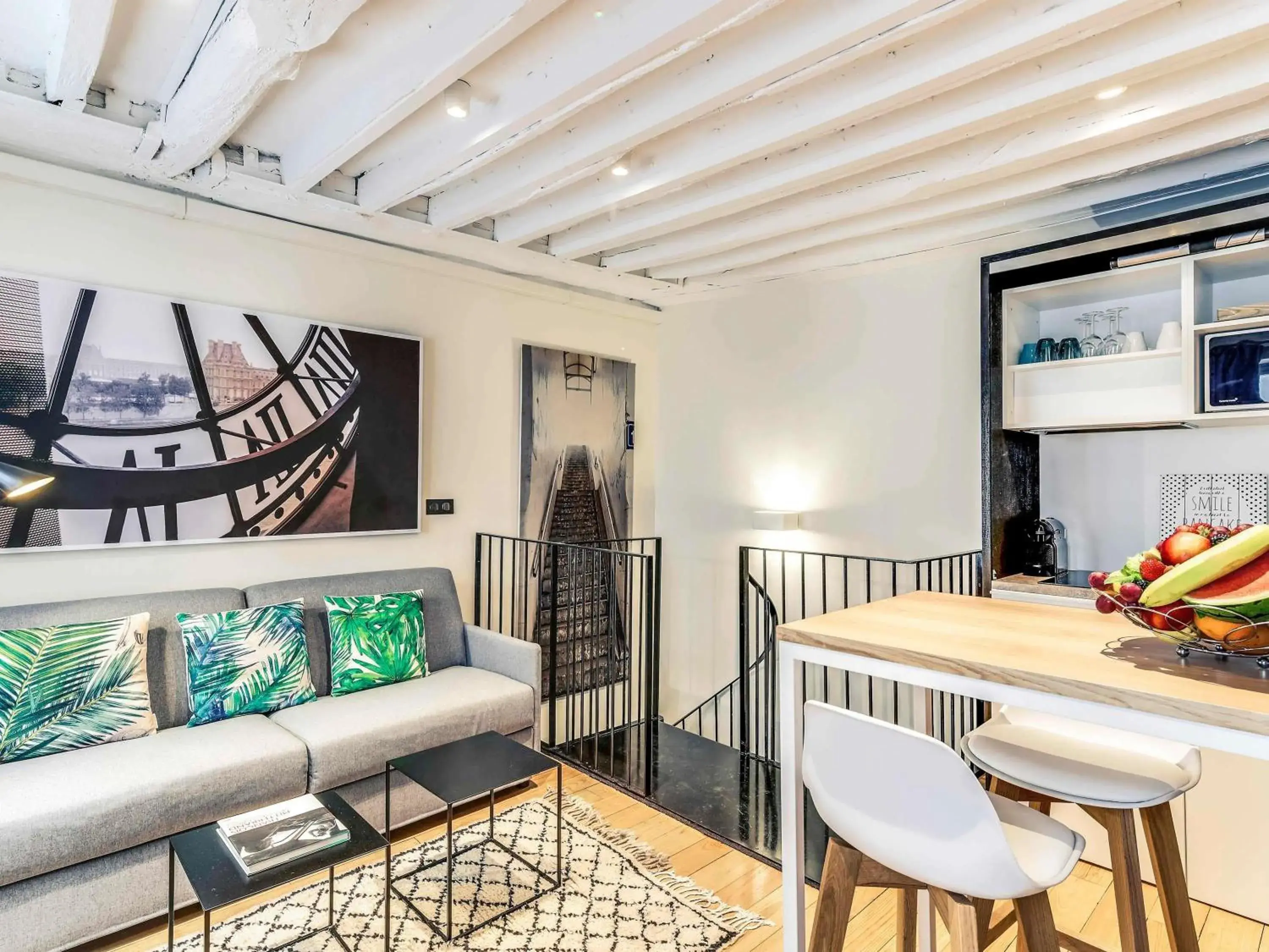 Duplex Apartment with Two Bedrooms in Mercure Paris Opera Grands Boulevards Duplex Apartment with Two Bedrooms in Mercure Paris Opera Grands Boulevards