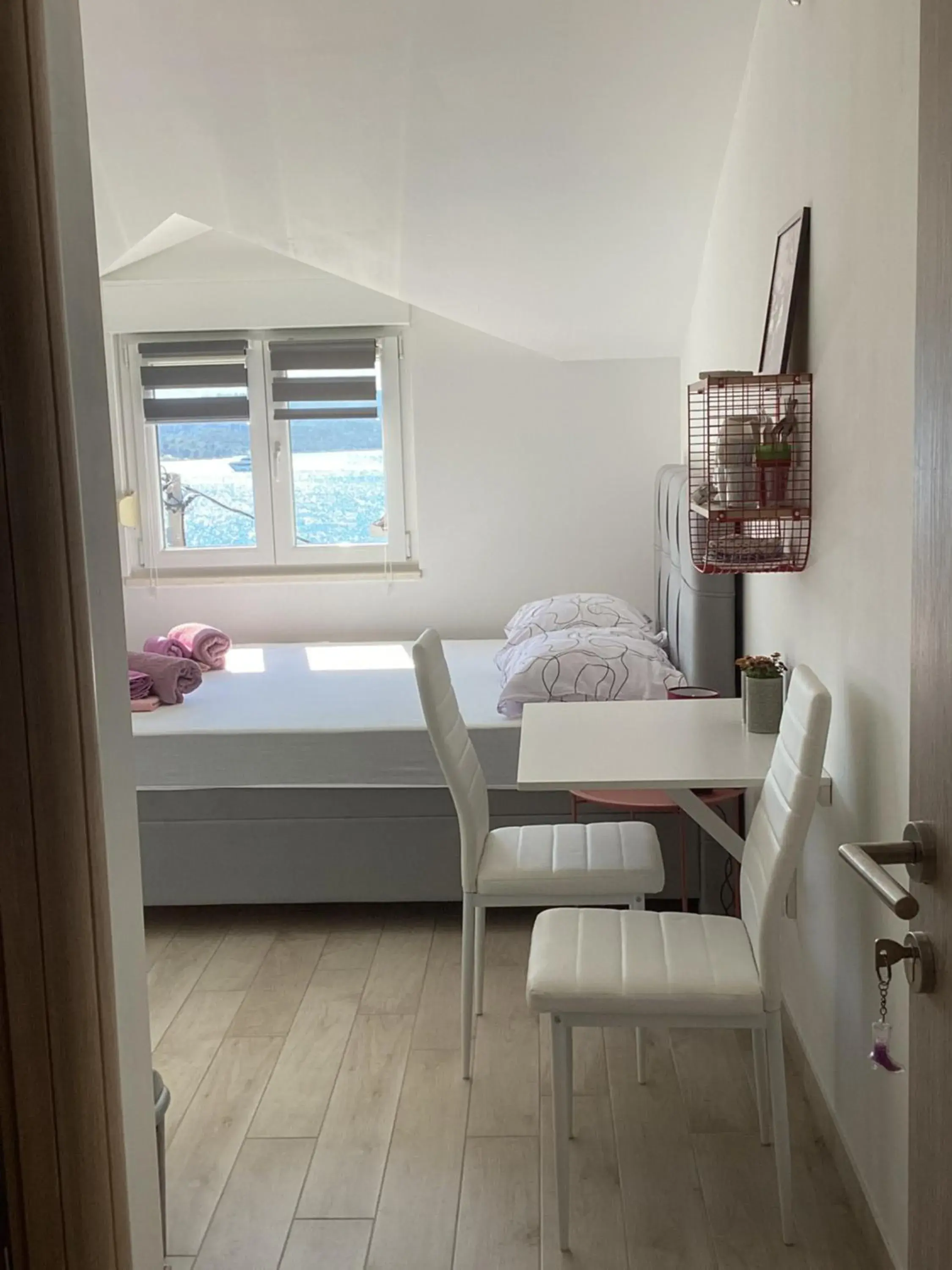 Double Room with Sea View in Apartments Ploka Double Room with Sea View in Apartments Ploka