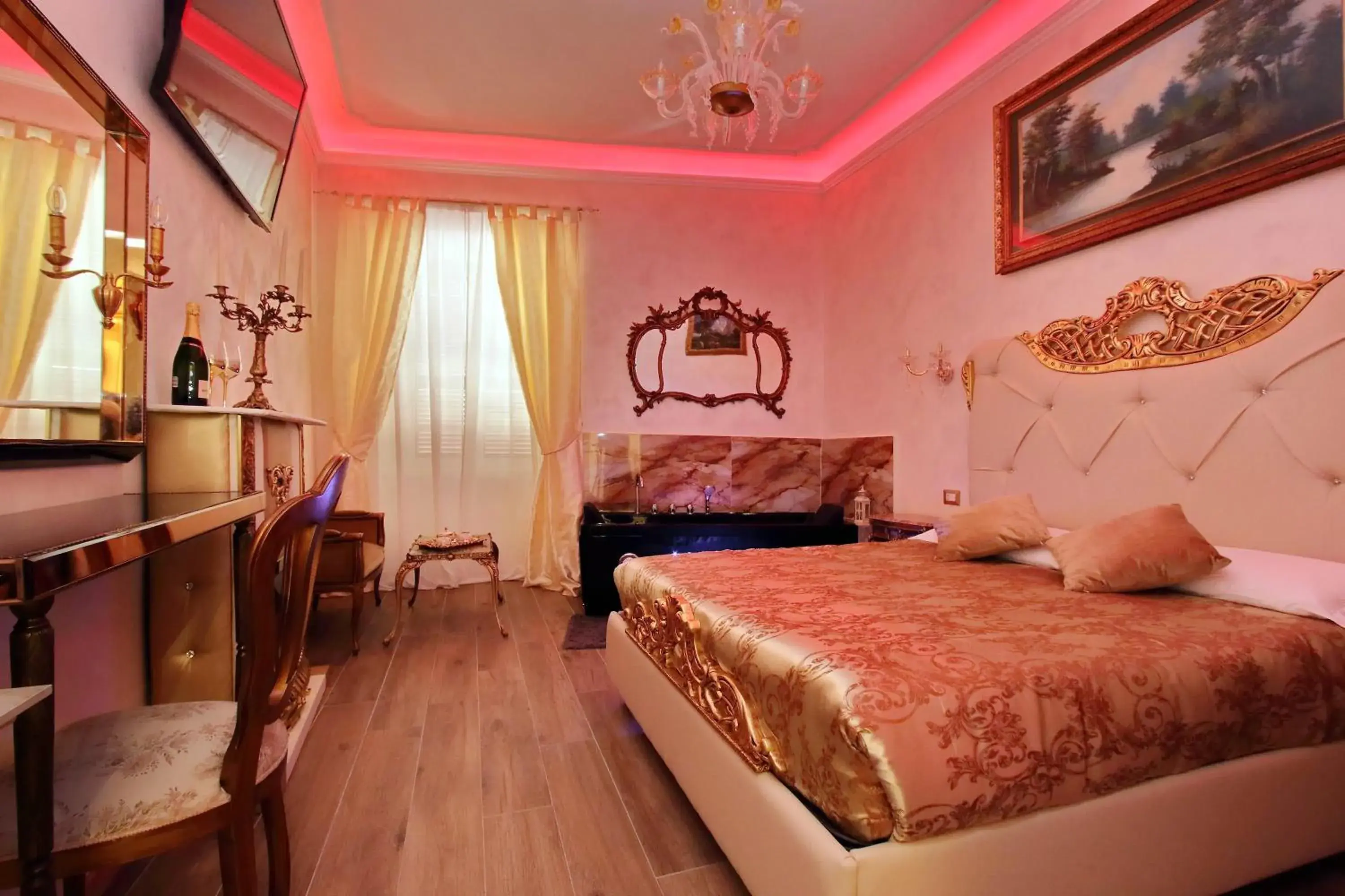 Suite with Spa Bath - single occupancy in Just Chilling Suite Suite with Spa Bath - single occupancy in Just Chilling Suite