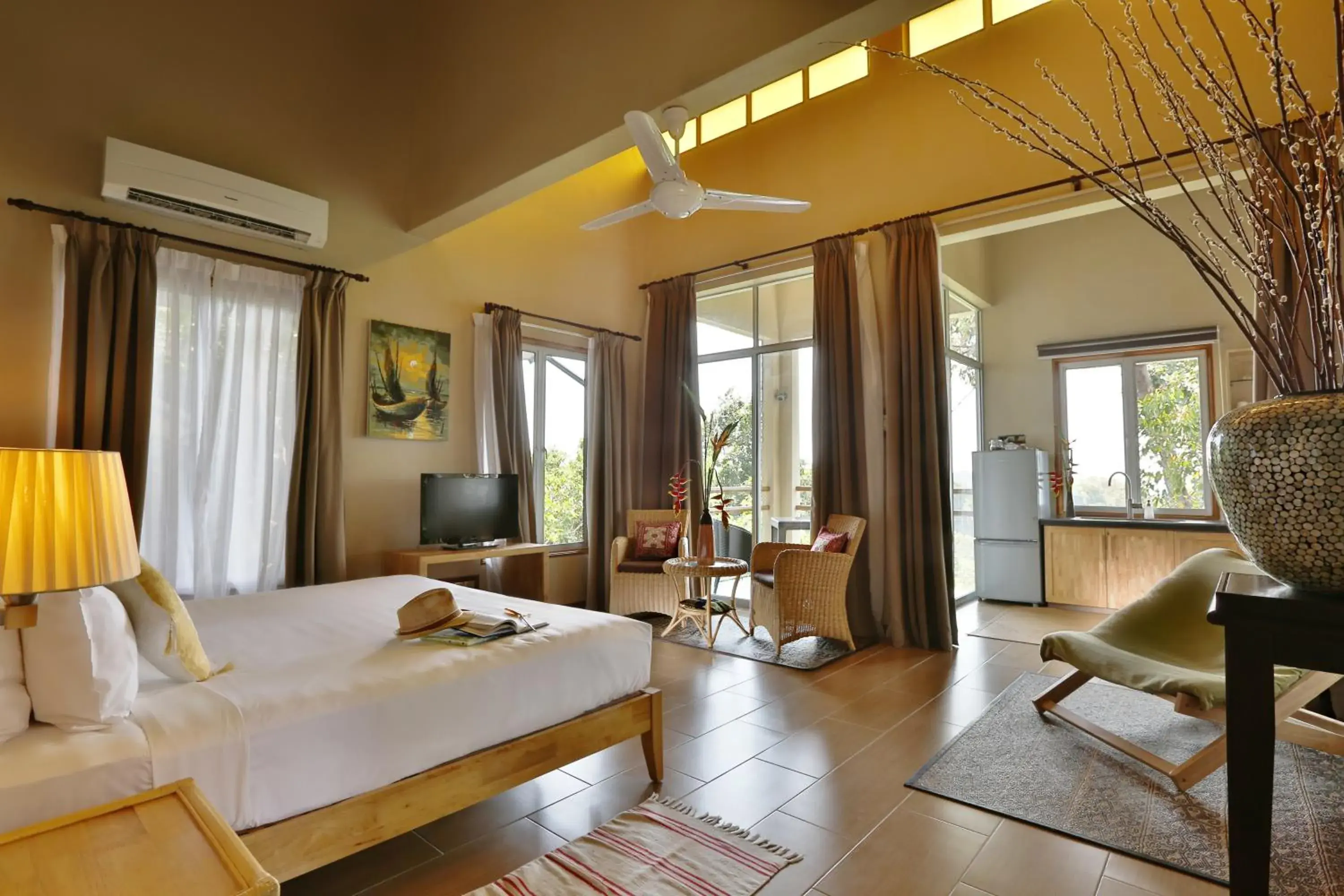 Canopy Studio in Ambong Rainforest Retreat Canopy Studio in Ambong Rainforest Retreat