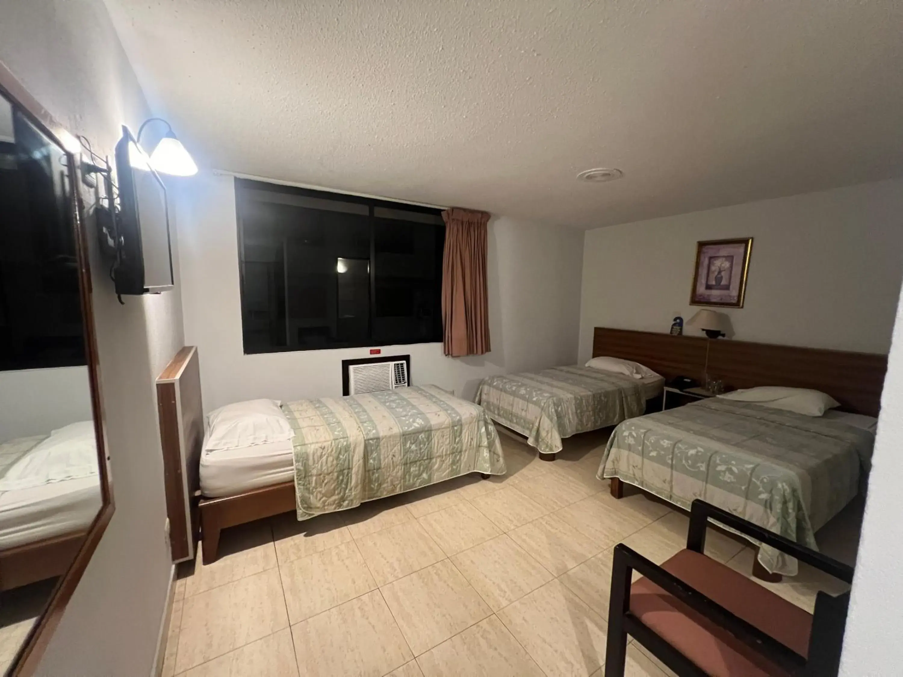 Triple Room in Eurohotel Triple Room in Eurohotel