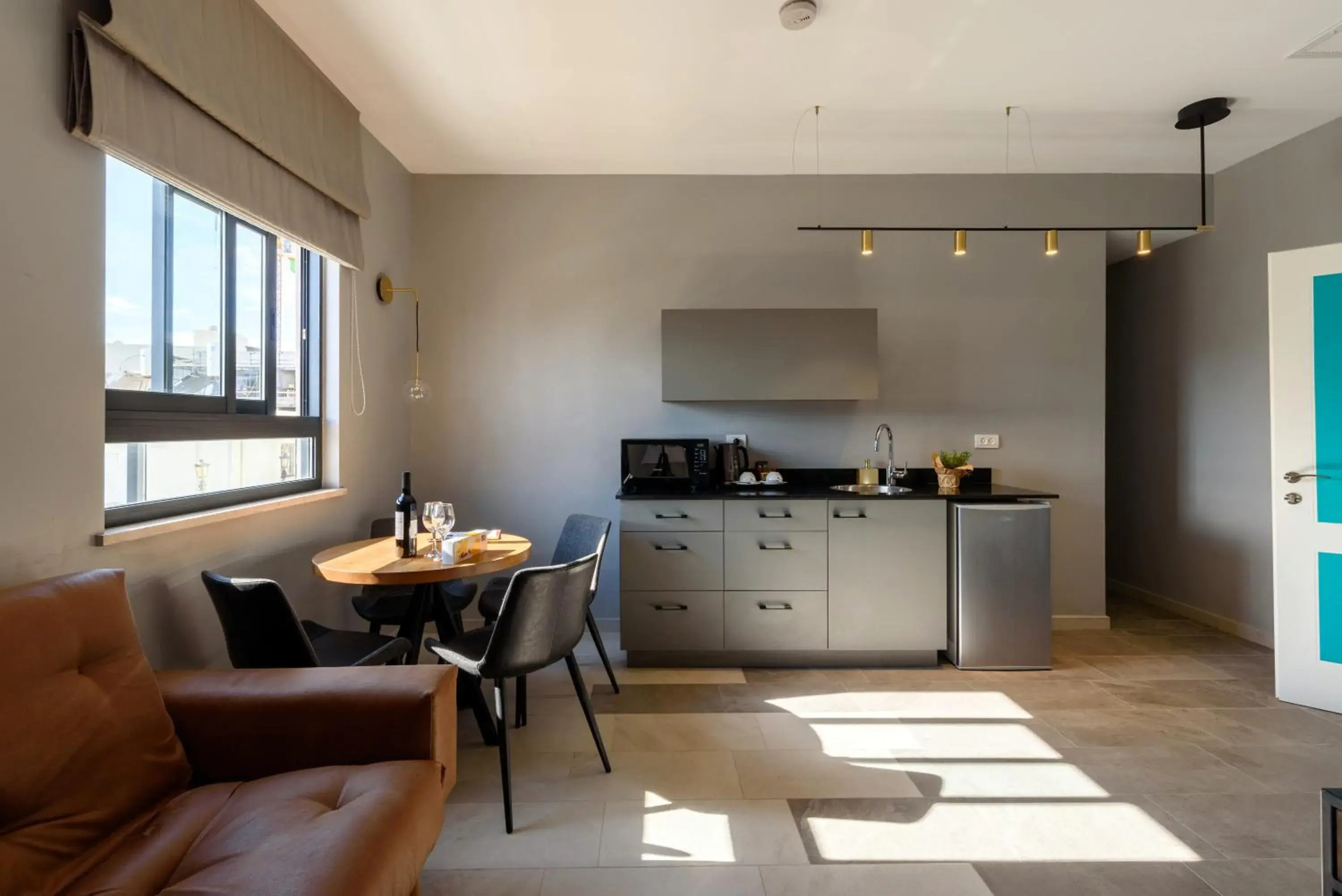 One-Bedroom Suite in The Roof - By Sea Land Suites One-Bedroom Suite in The Roof - By Sea Land Suites