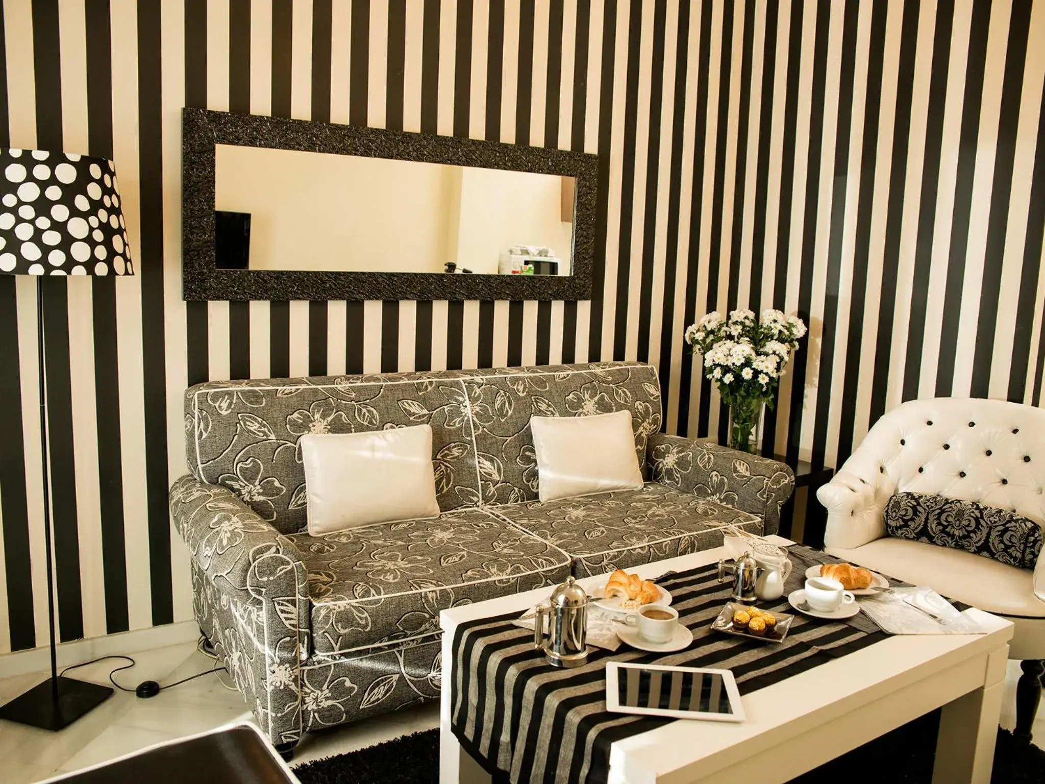 One-Bedroom Apartment in Singular Pilatos One-Bedroom Apartment in Singular Pilatos