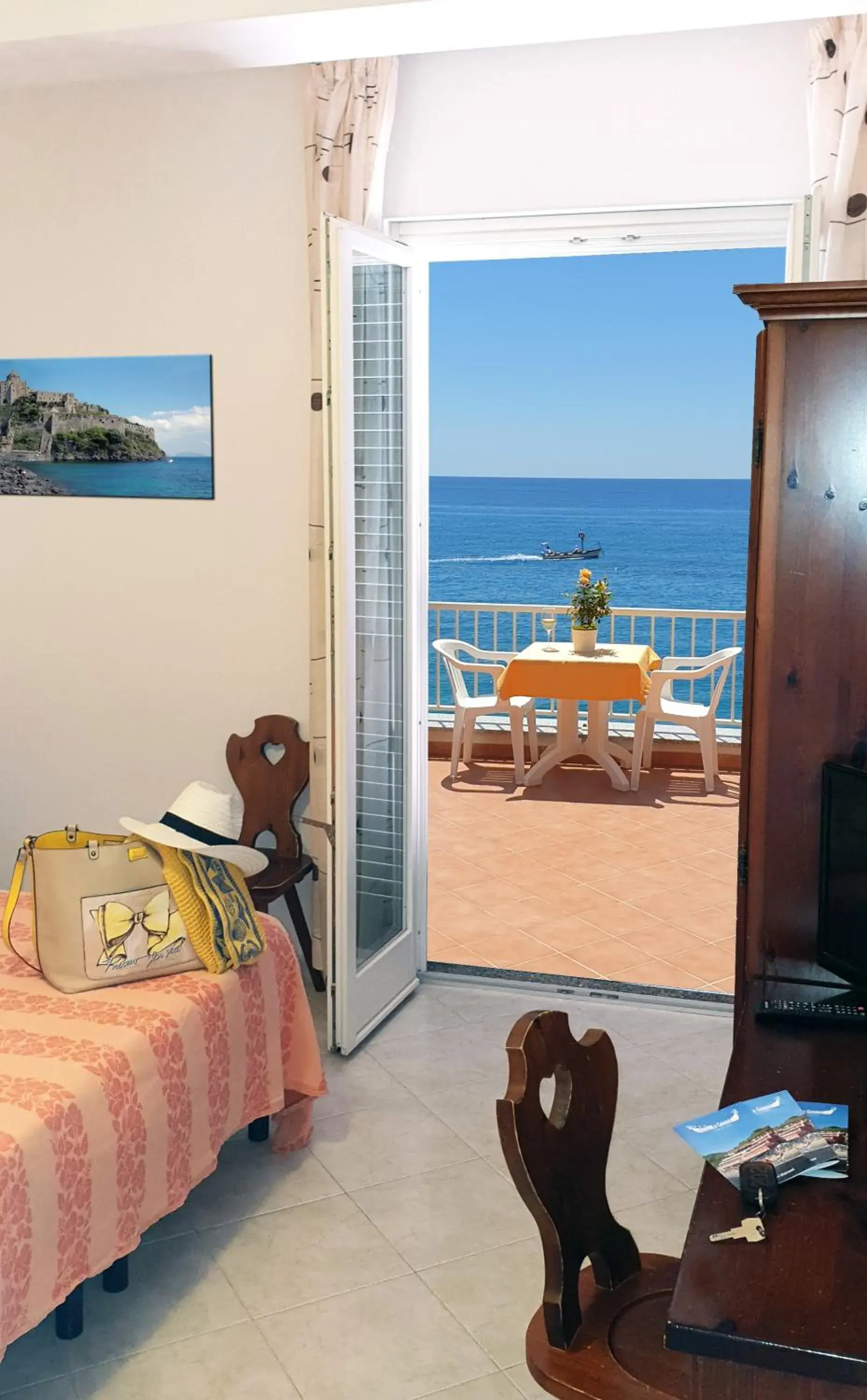 Double Room with Terrace - Sea View in Hotel La Gondola Double Room with Terrace - Sea View in Hotel La Gondola