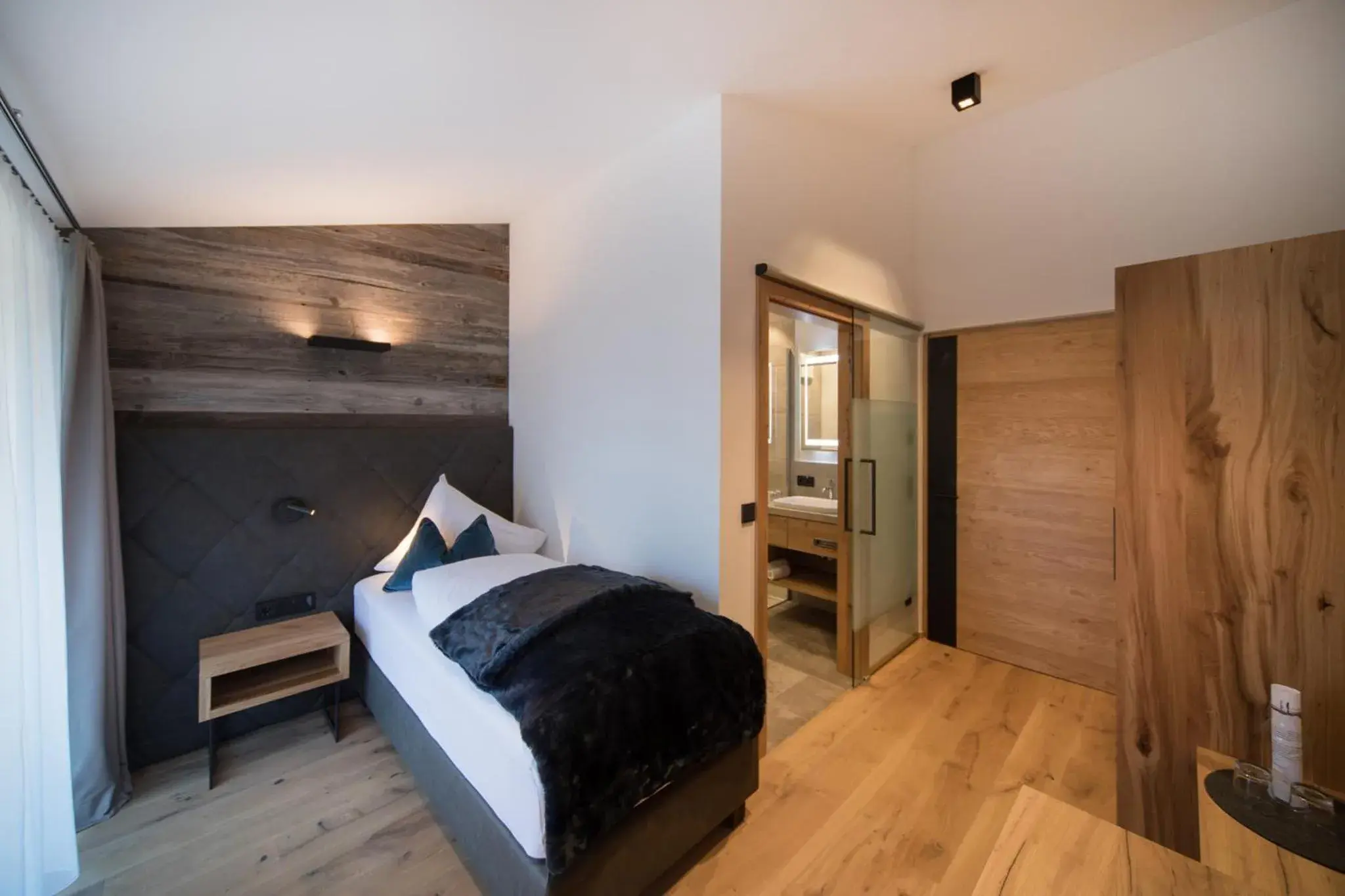 Single Room in Hotel Stubai Single Room in Hotel Stubai