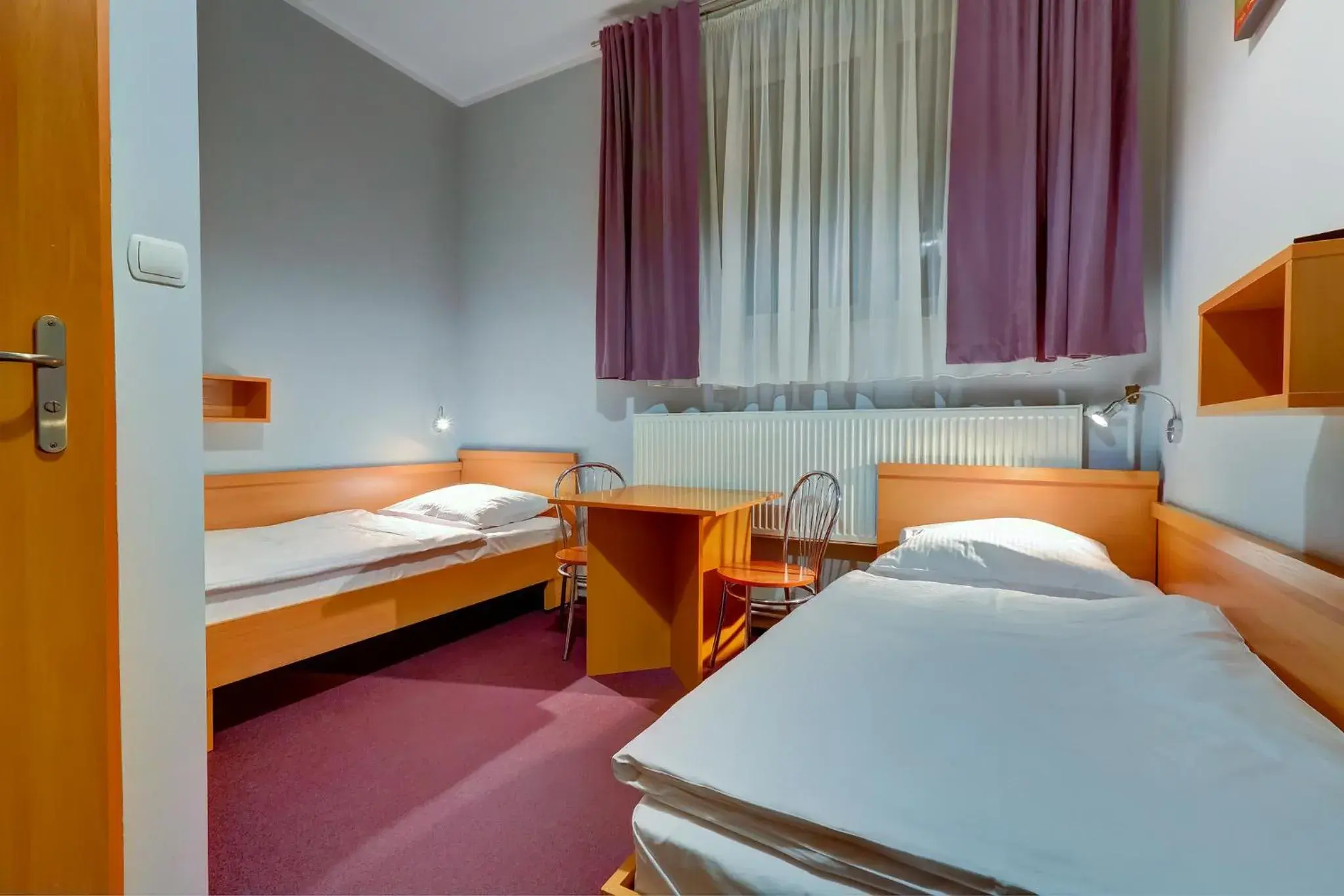 Twin Room - single occupancy in Hostel Evotel Twin Room - single occupancy in Hostel Evotel