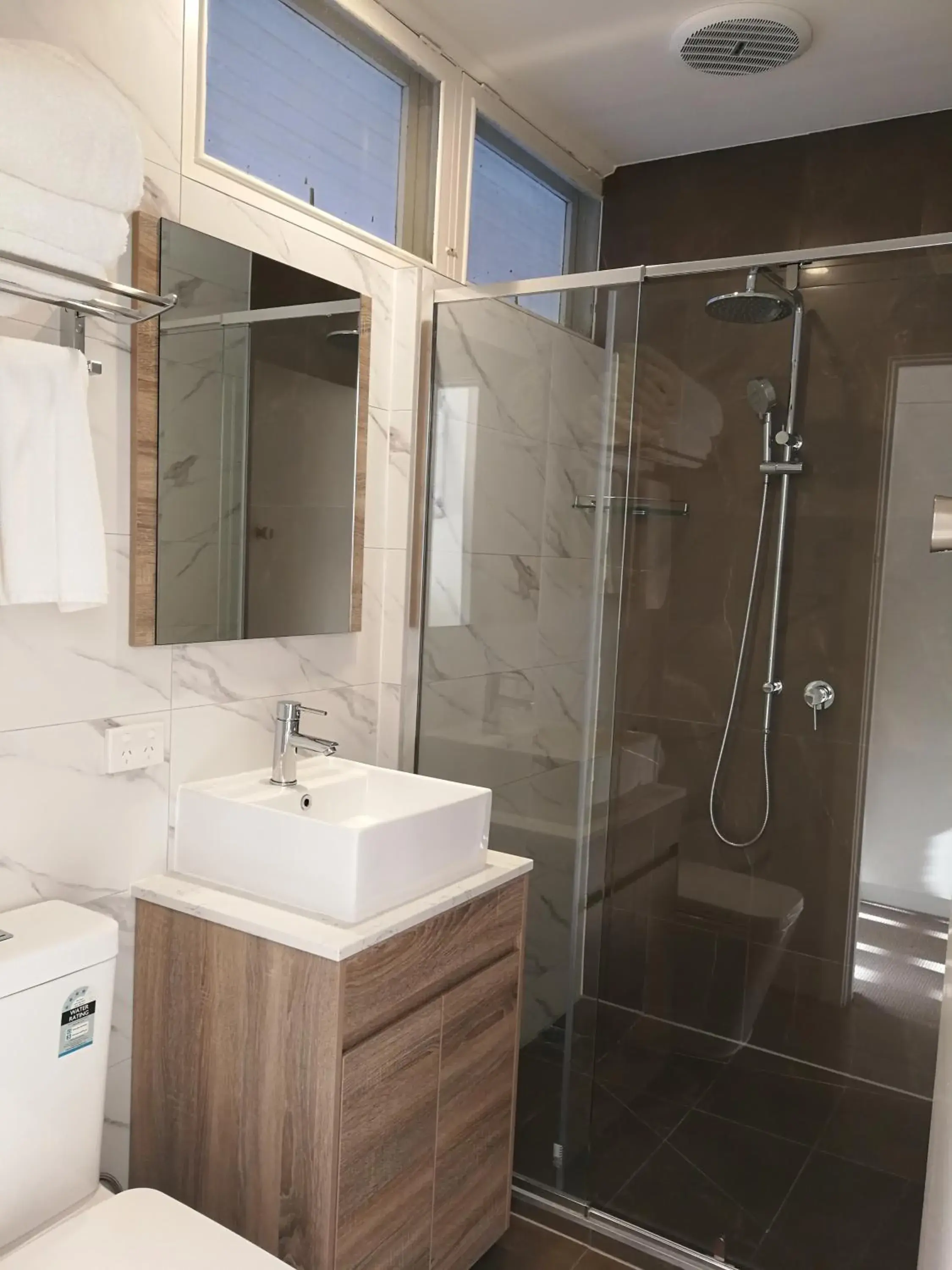 King Room in The Wurruk Motel King Room in The Wurruk Motel