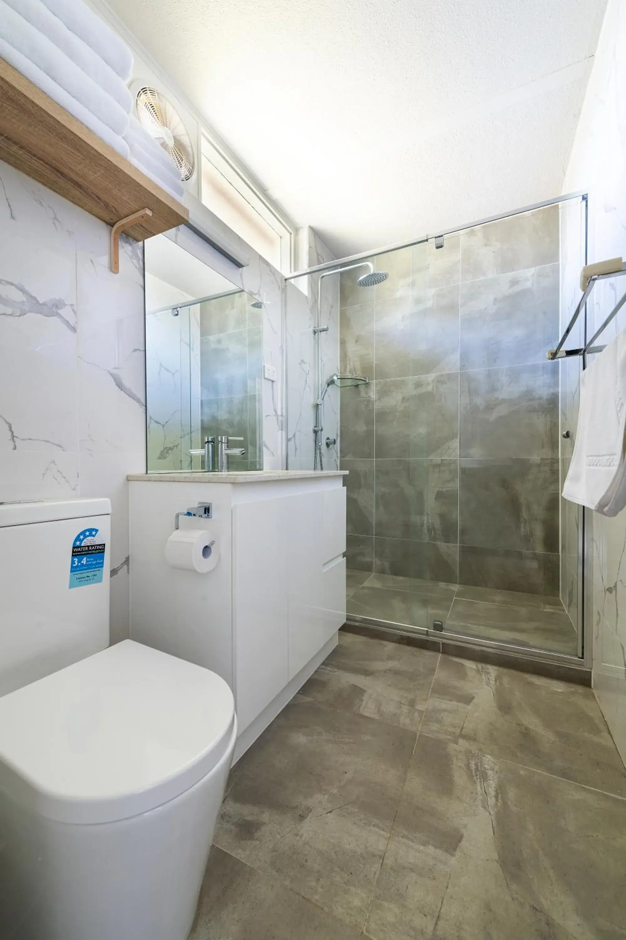 Quadruple Room in The Wurruk Motel Quadruple Room in The Wurruk Motel