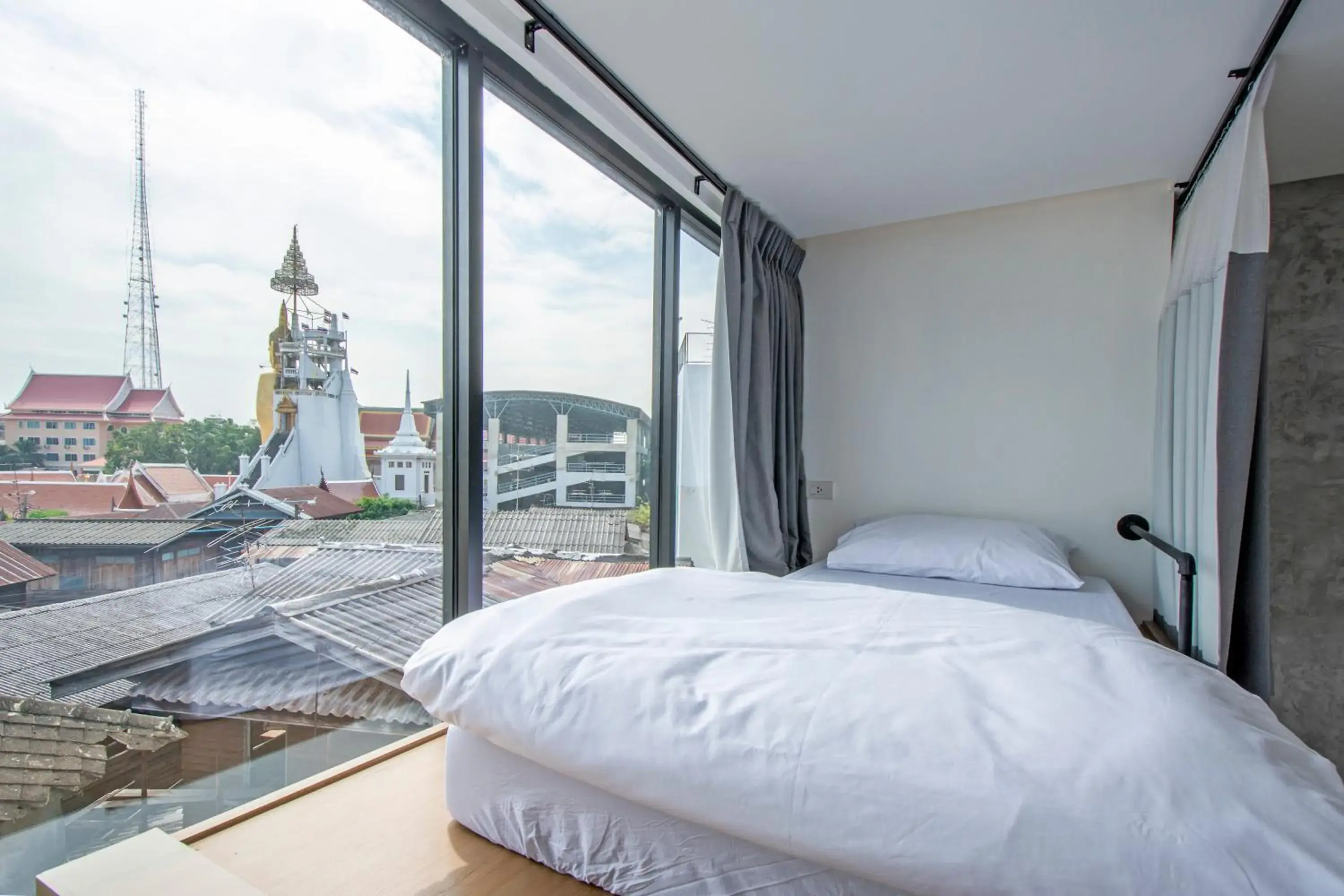 Bed in 4-Bed Dormitory Room in Lost Inn BKK Bed in 4-Bed Dormitory Room in Lost Inn BKK