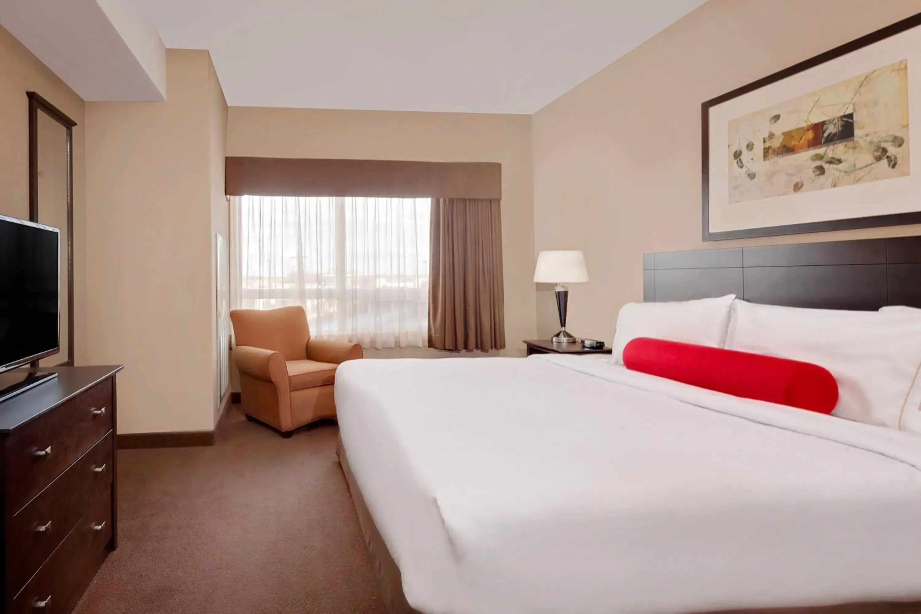King Suite with Sofa-Bed in Ramada by Wyndham Stettler King Suite with Sofa-Bed in Ramada by Wyndham Stettler