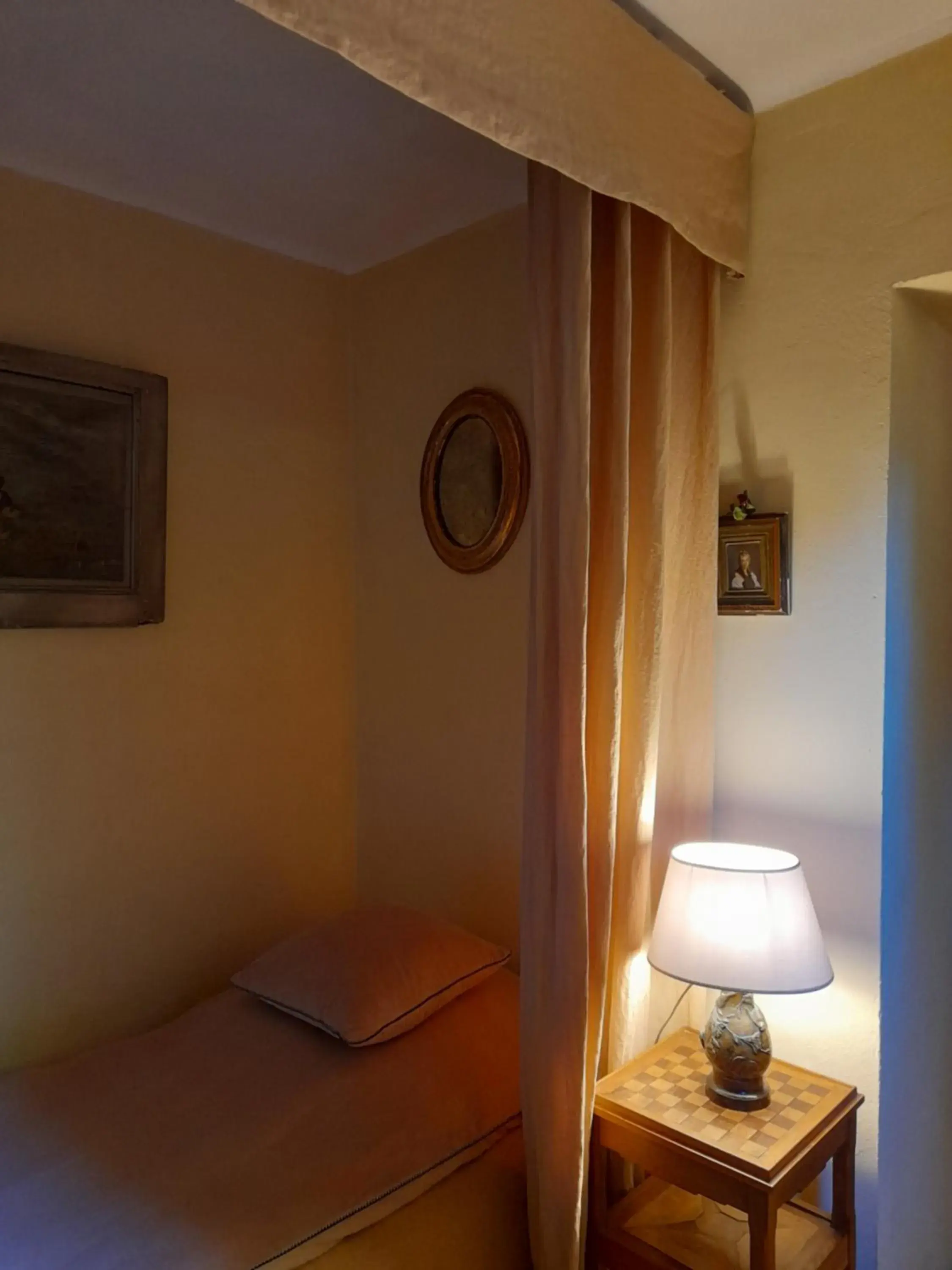 Triple Room with View in Le Mas du Lac Triple Room with View in Le Mas du Lac