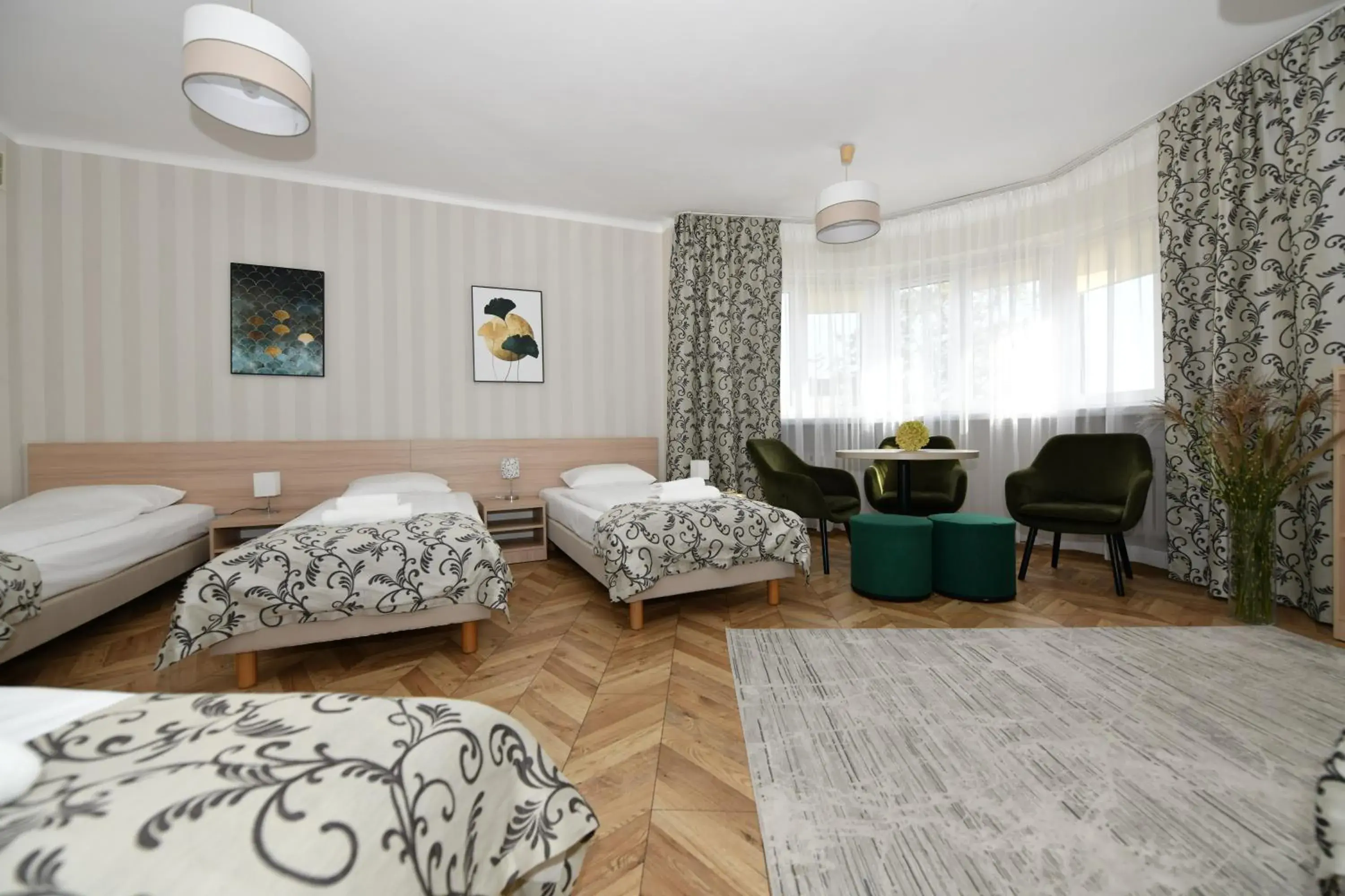 Quintuple Room in Hotel Polonia Quintuple Room in Hotel Polonia