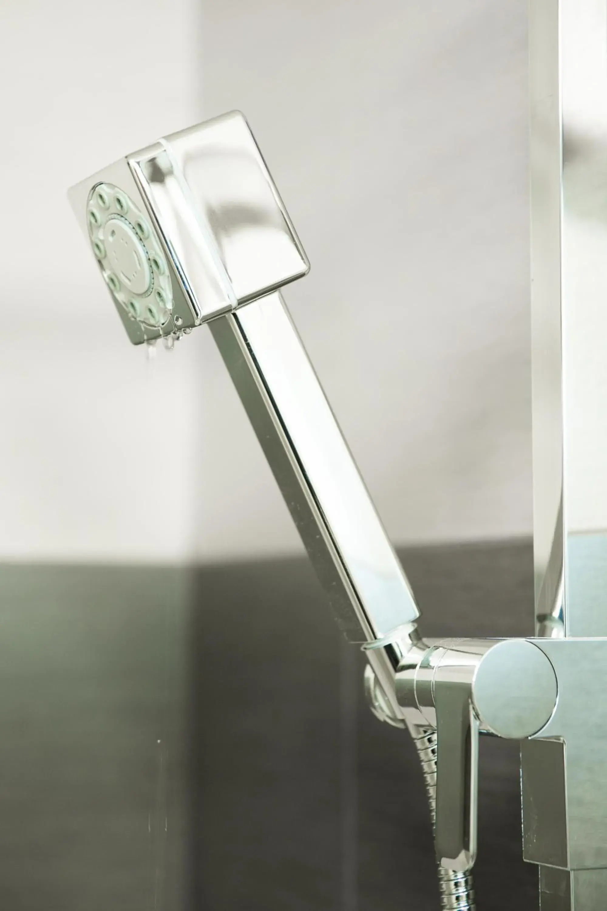 Deluxe King Room - Disability Access/Non-Smoking in Super 8 by Wyndham Mont Laurier Deluxe King Room - Disability Access/Non-Smoking in Super 8 by Wyndham Mont Laurier